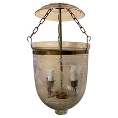 Wunderbare Petite 3 Messing geblasen geätztes Glas Bell Jar 4-Light Laterne Leuchten