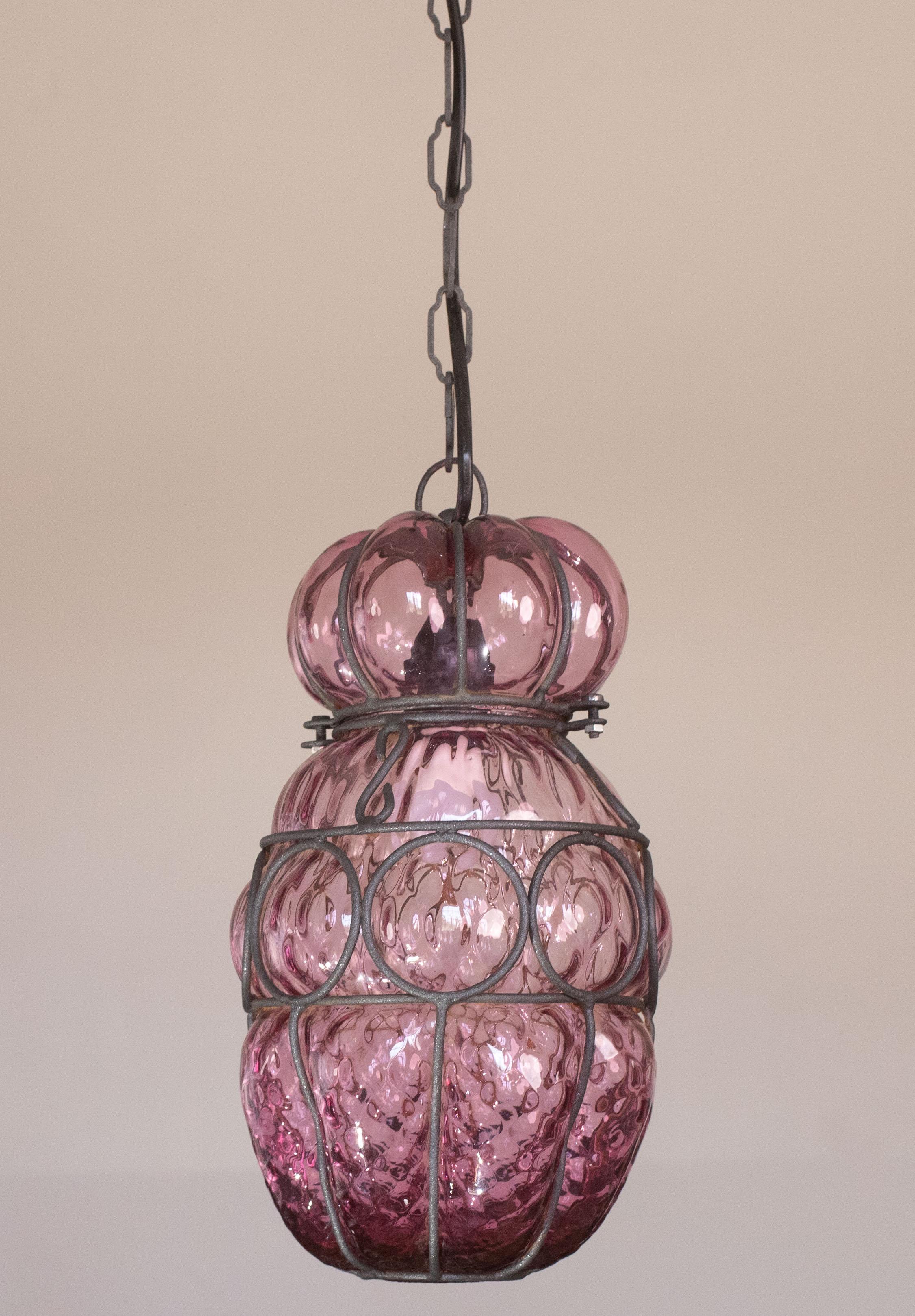Merveilleuse lanterne vénitienne de couleur prune, verre de Murano Seguso, Italie, années 1950 en vente 4