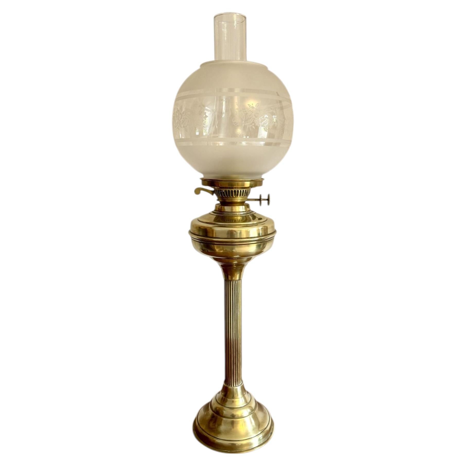 Wonderful quality antique Edwardian brass oil lamp