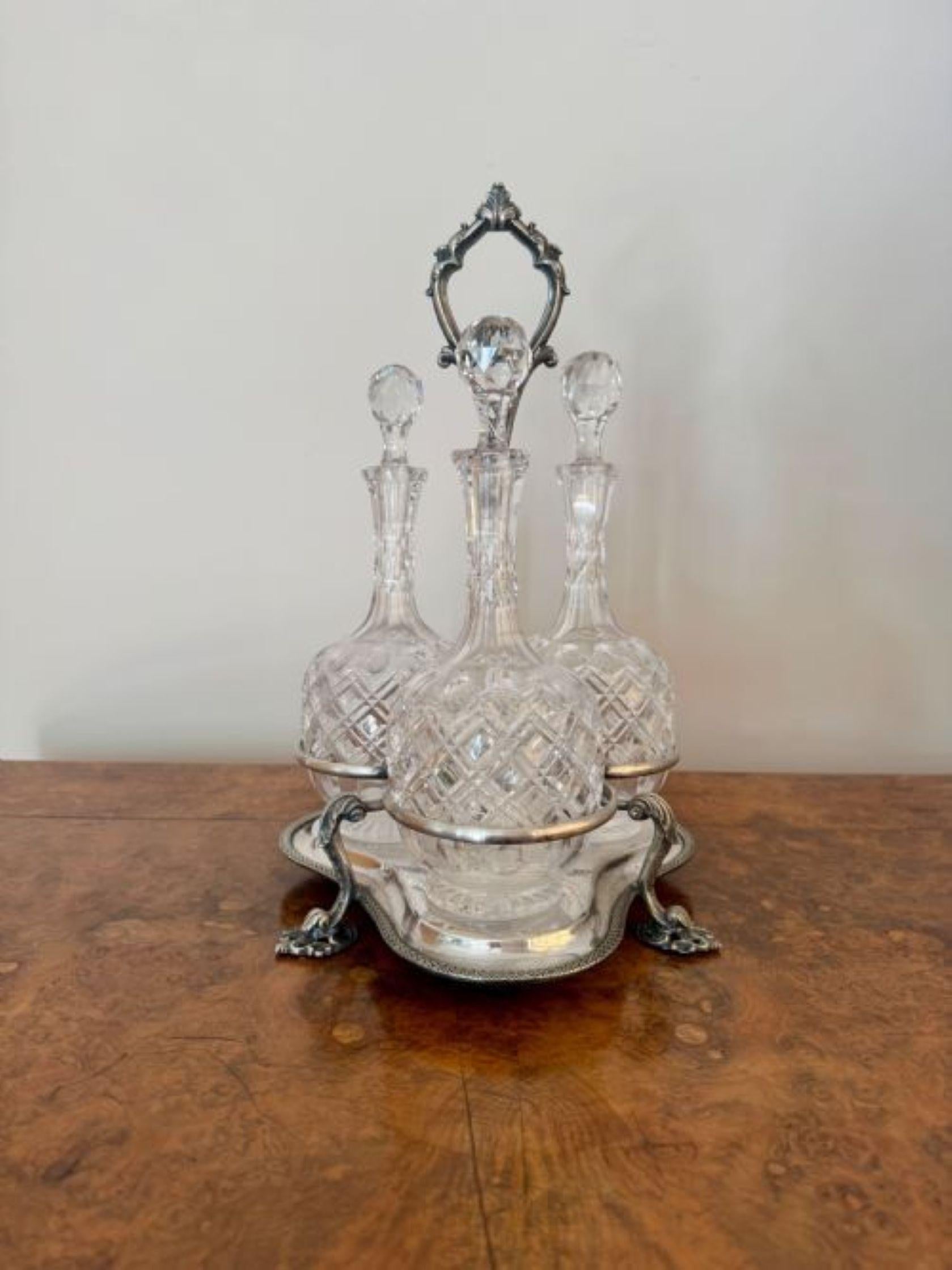 Wunderbare Qualität antike Edwardian Qualität geschliffenes Glas Dekanter & Stand im Angebot 2