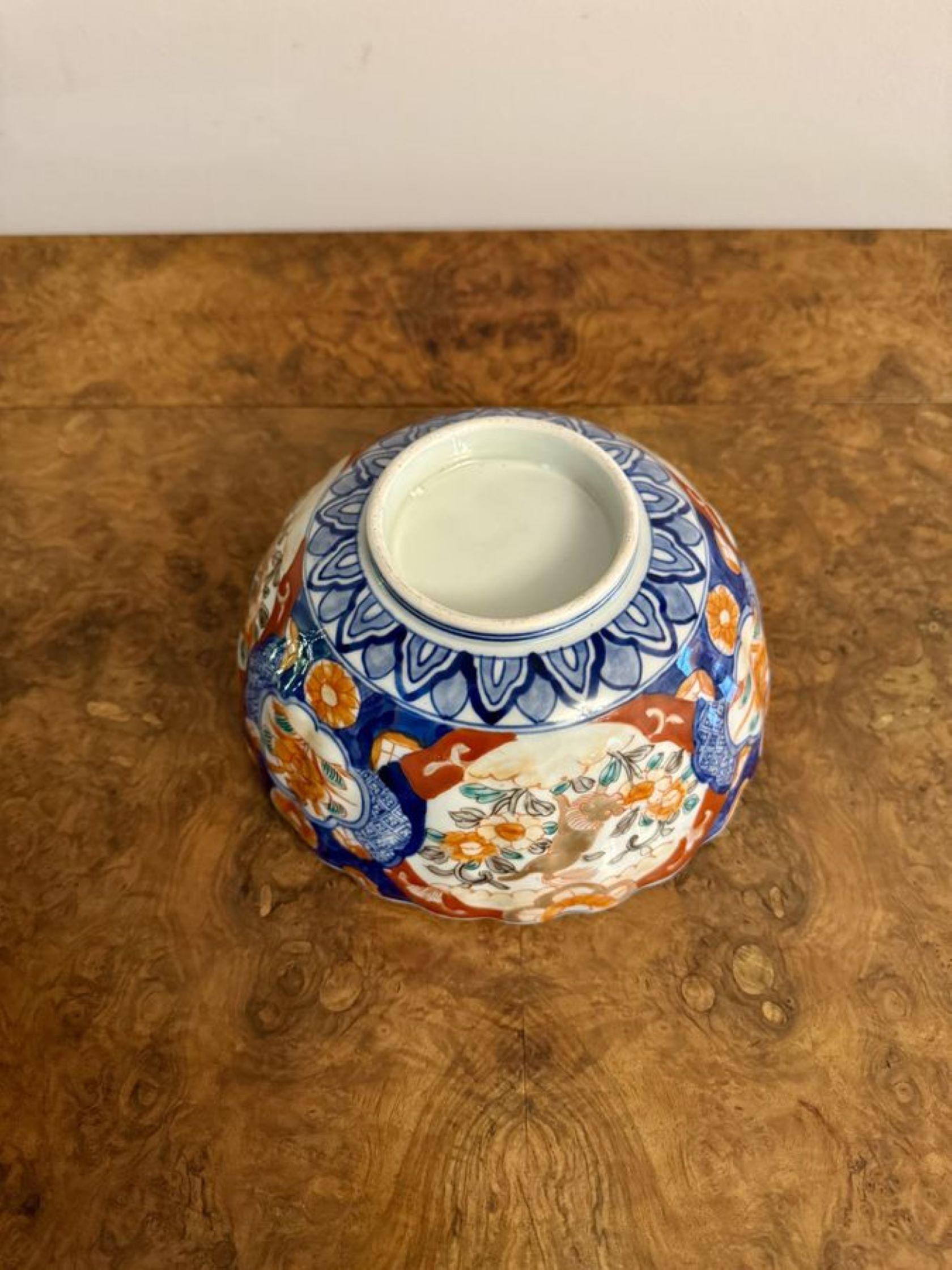 Cuenco imari japonés antiguo de magnífica calidad Japonizado en venta