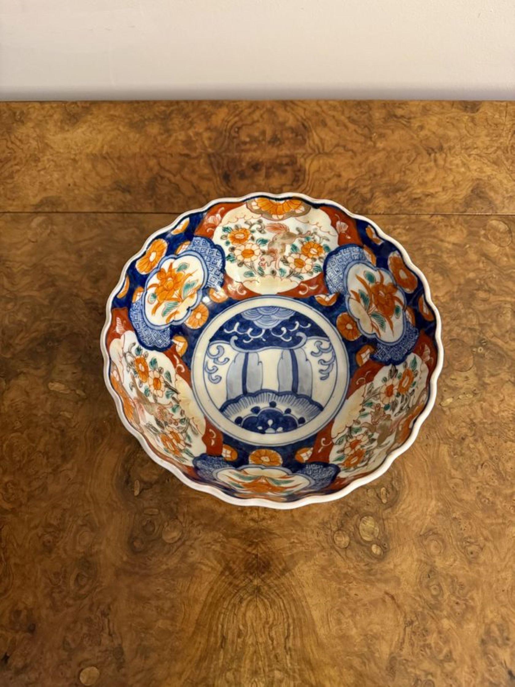 Cuenco imari japonés antiguo de magnífica calidad siglo XX en venta