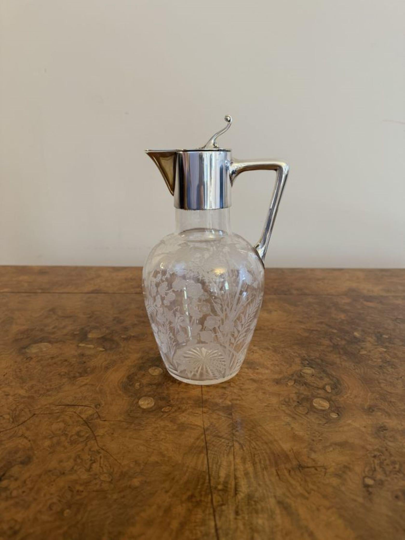 Wonderful quality antique Victorian silver plated claret jug  In Good Condition For Sale In Ipswich, GB