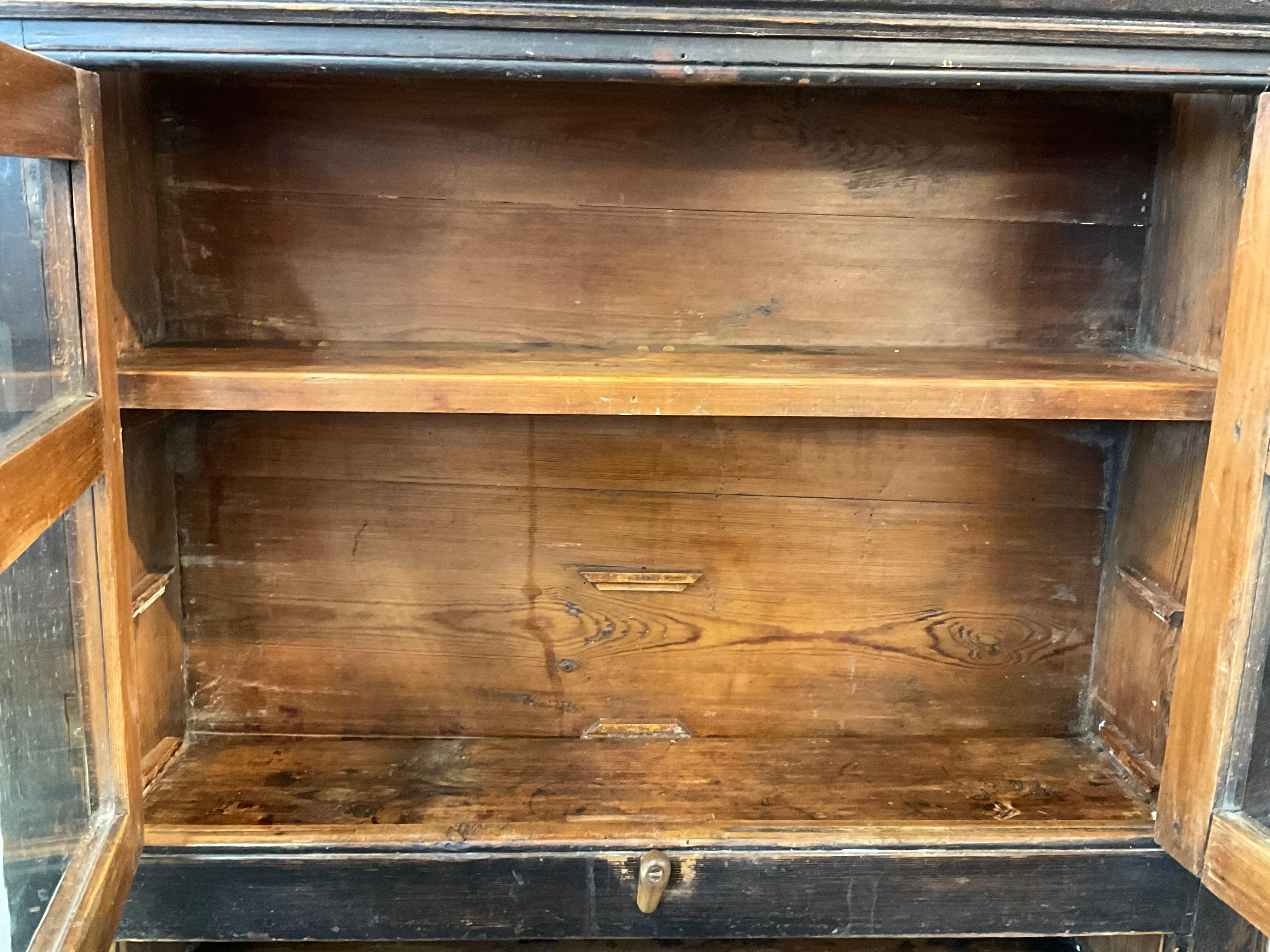 Wonderful Rare Distressed Early 19th Century Canadian Hutch Cupboard 8