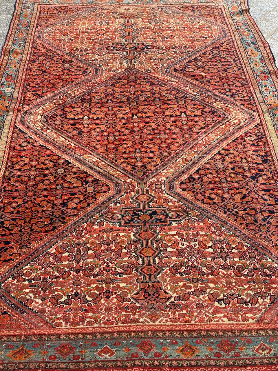 Maravillosa y rara alfombra antigua malayer Farahan Anudado a mano en venta