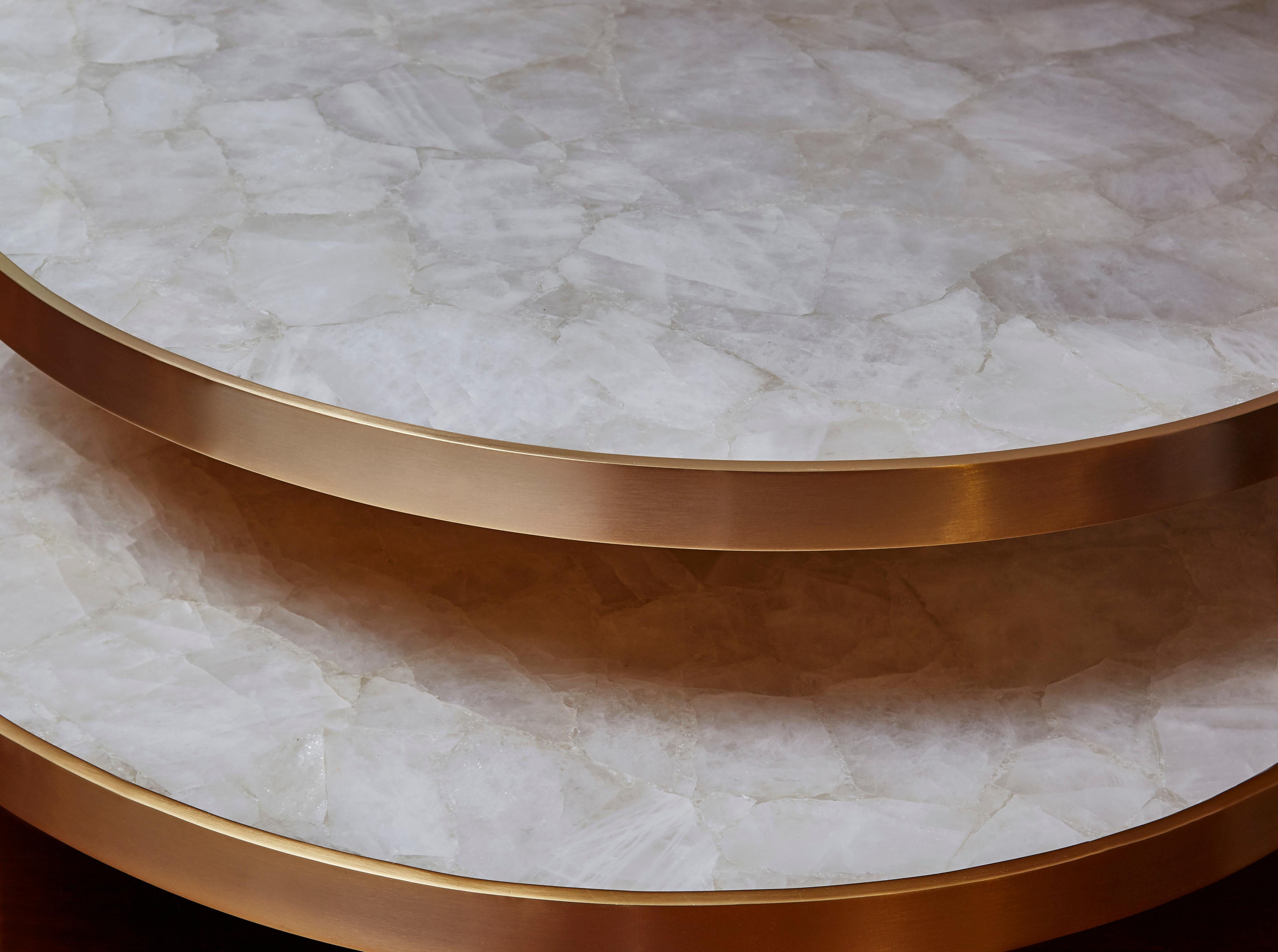 Mid-Century Modern Merveilleuse table basse en cristal de roche de Studio Glustin en vente