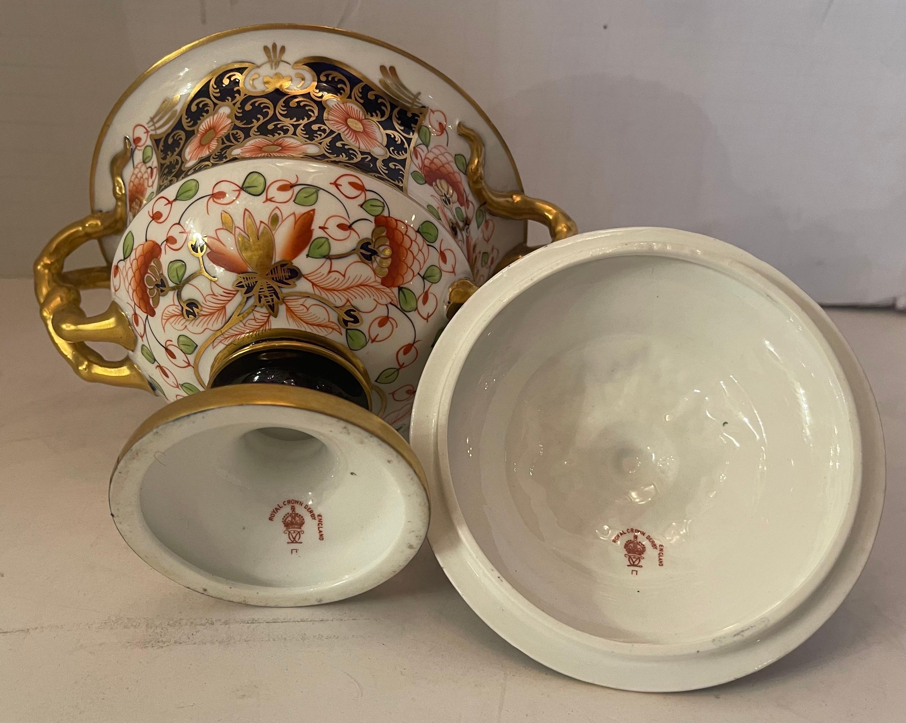 Maravillosa Urna Crown Derby Tradicional Imari Tapa Asas Pintado a mano en venta