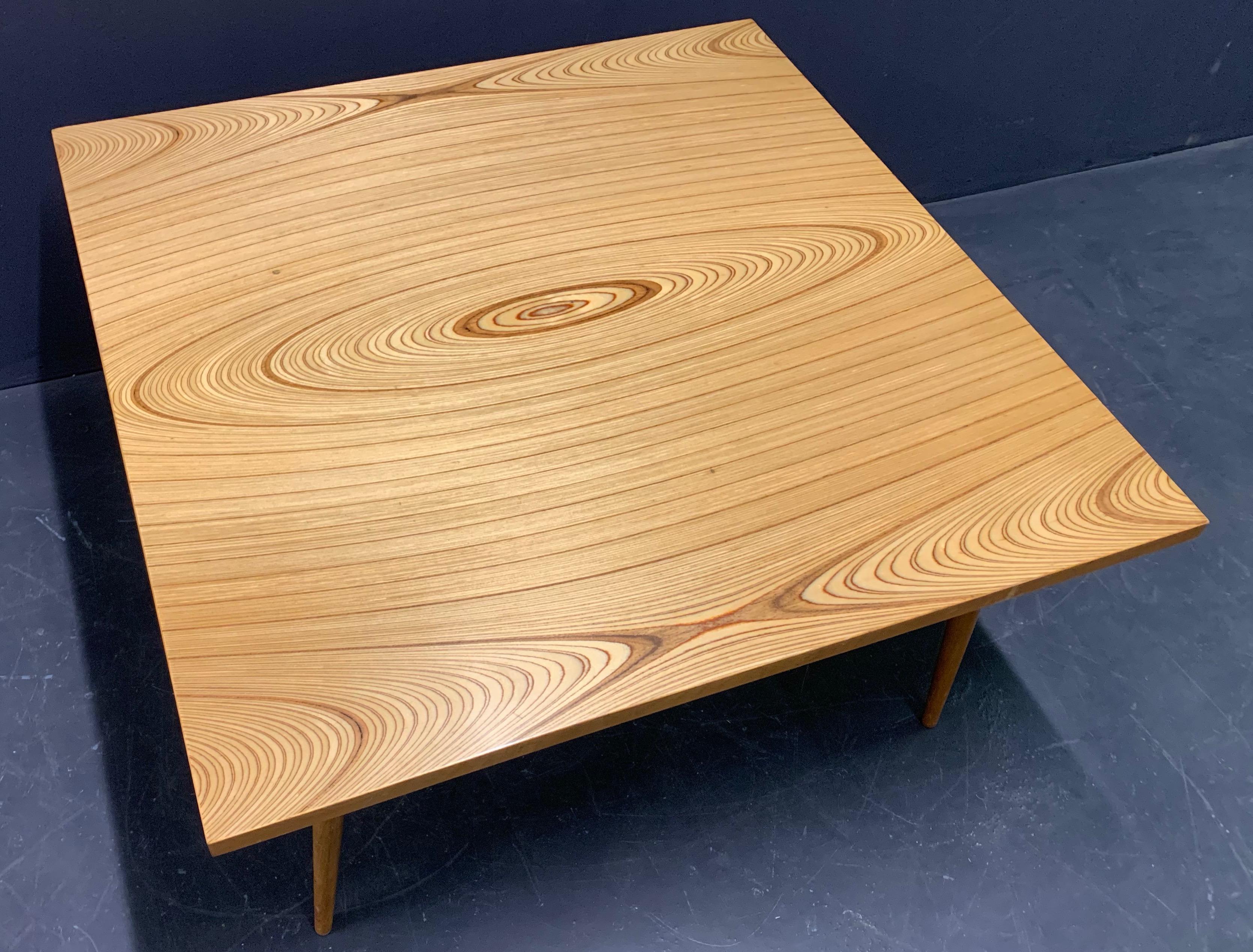Mid-Century Modern Wonderful Rythmic Veneer Coffee Table by Tapio Wirkkala For Sale