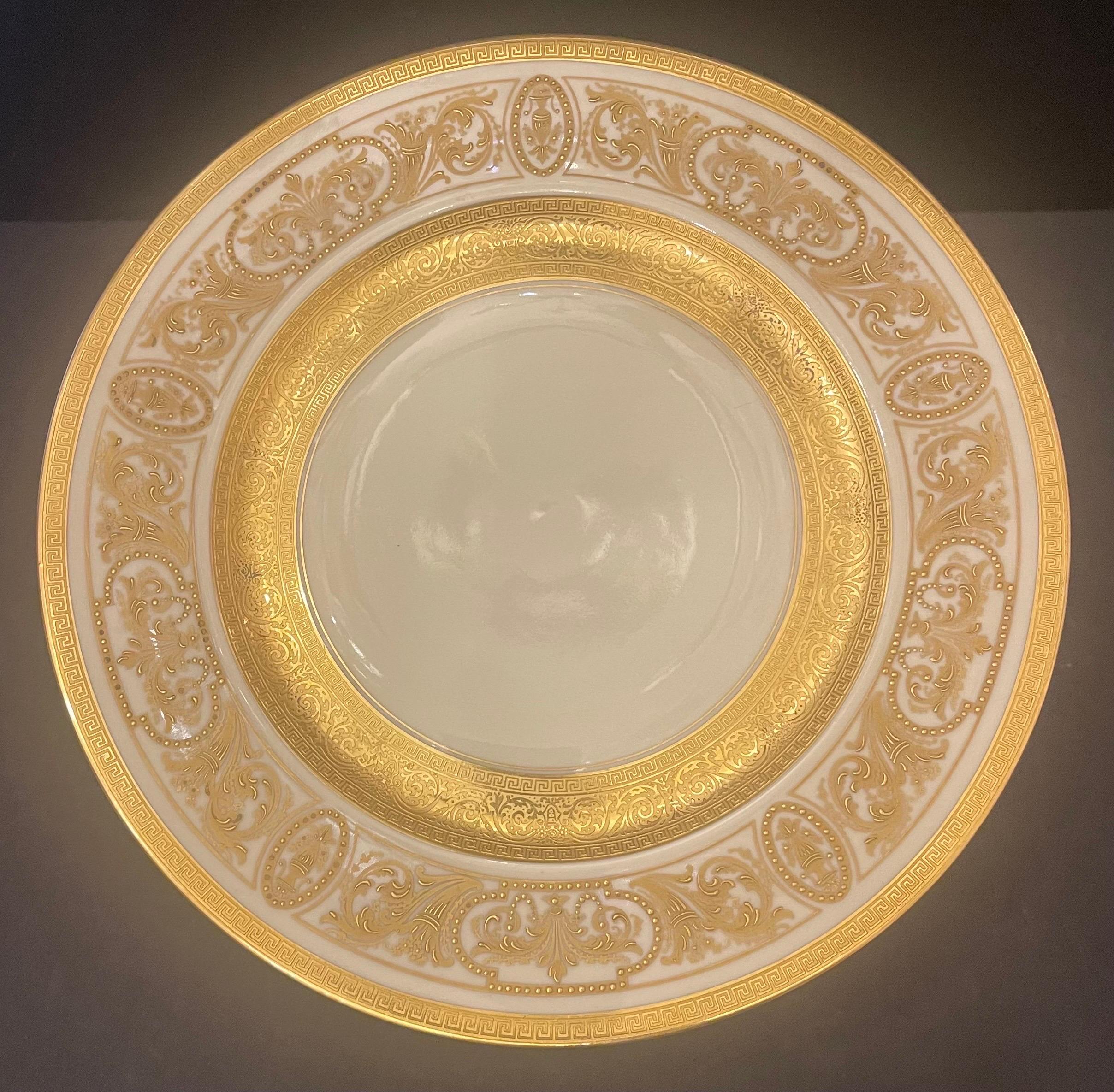 A Wonderful Service Of 12 Selb Bavaria Heinrich & Co Gold Encrusted Dinner Plates