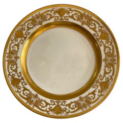 Wonderful Service Set 12 Minton Dinner Plates Raised Gold Gilded Regency Urn
