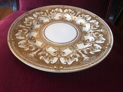 Wonderful Set 12 Service Dinner Plates Royal Worcester Gold White Ornate Dishes