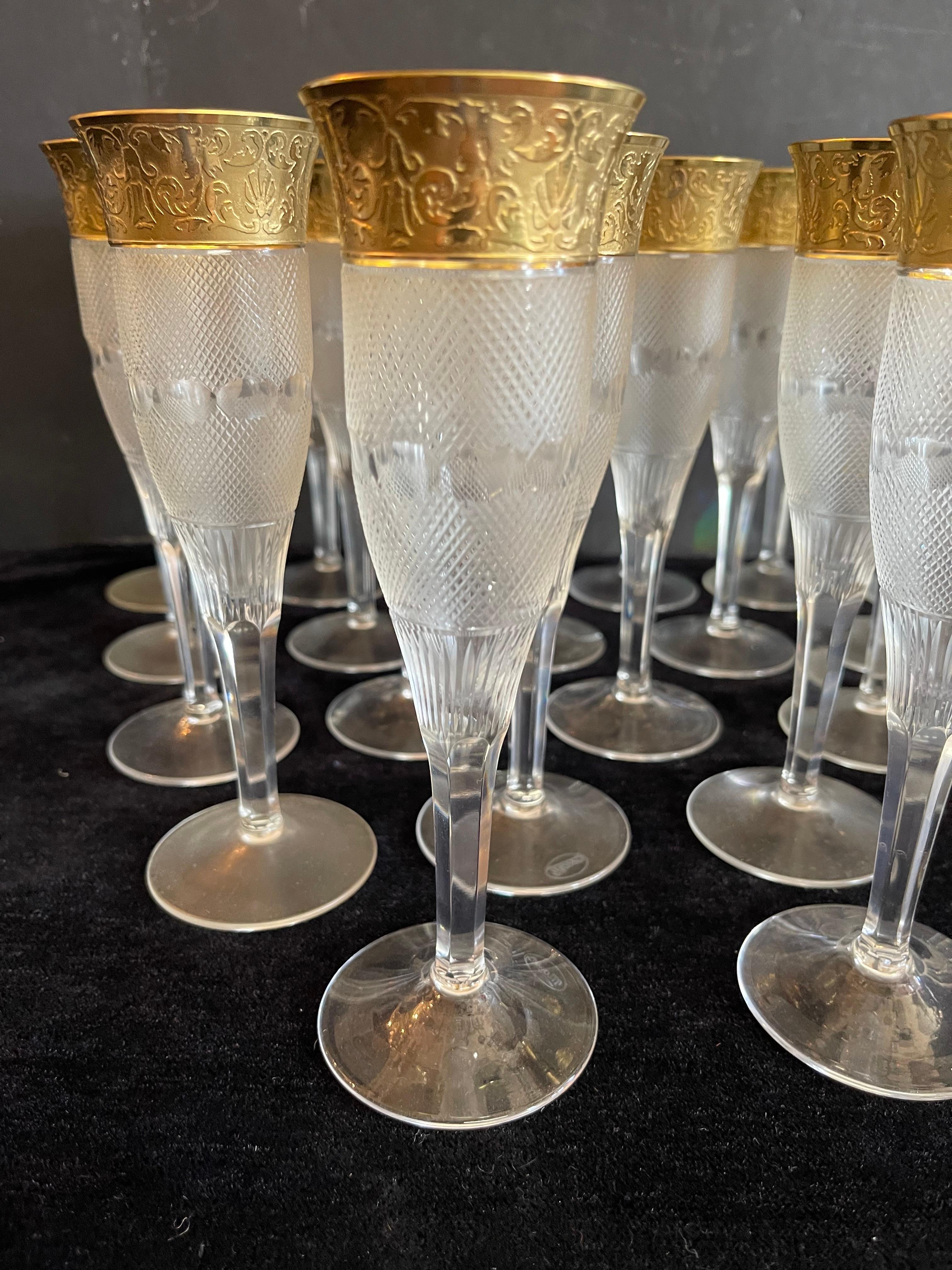 Belle Époque Wonderful Set 24 Moser Splendid Crystal 24K Gold Rim Fluted Champagne Goblets For Sale
