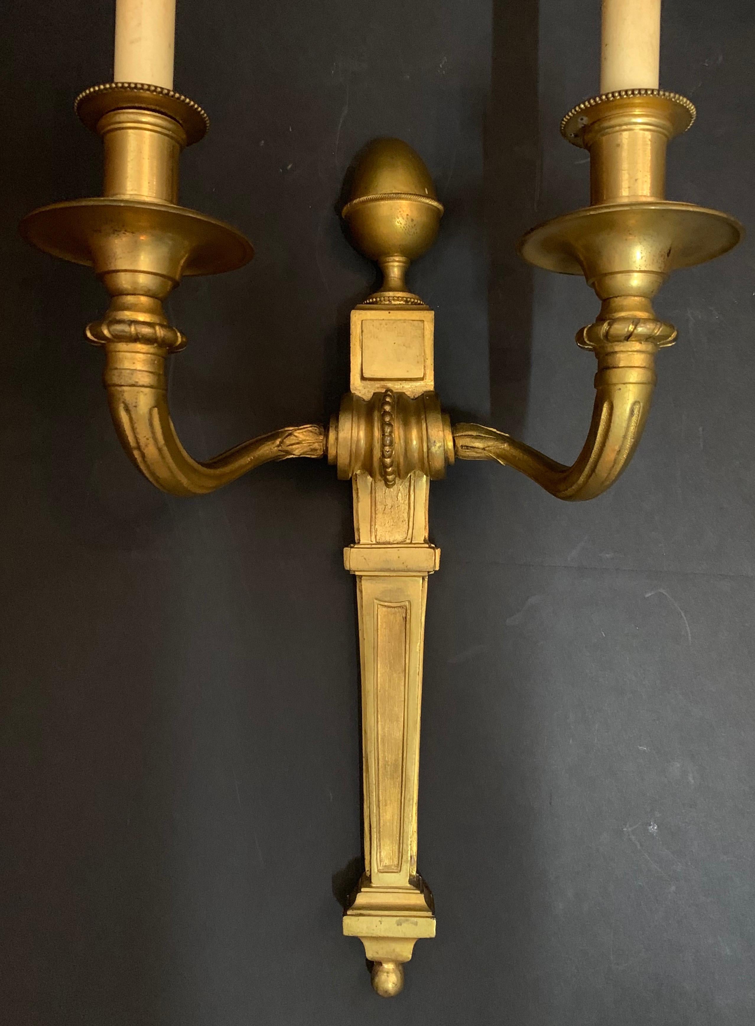 Set of 4 Two Pairs French Bronze Empire Caldwell Neoclassical Urn Sconces In Good Condition In Roslyn, NY