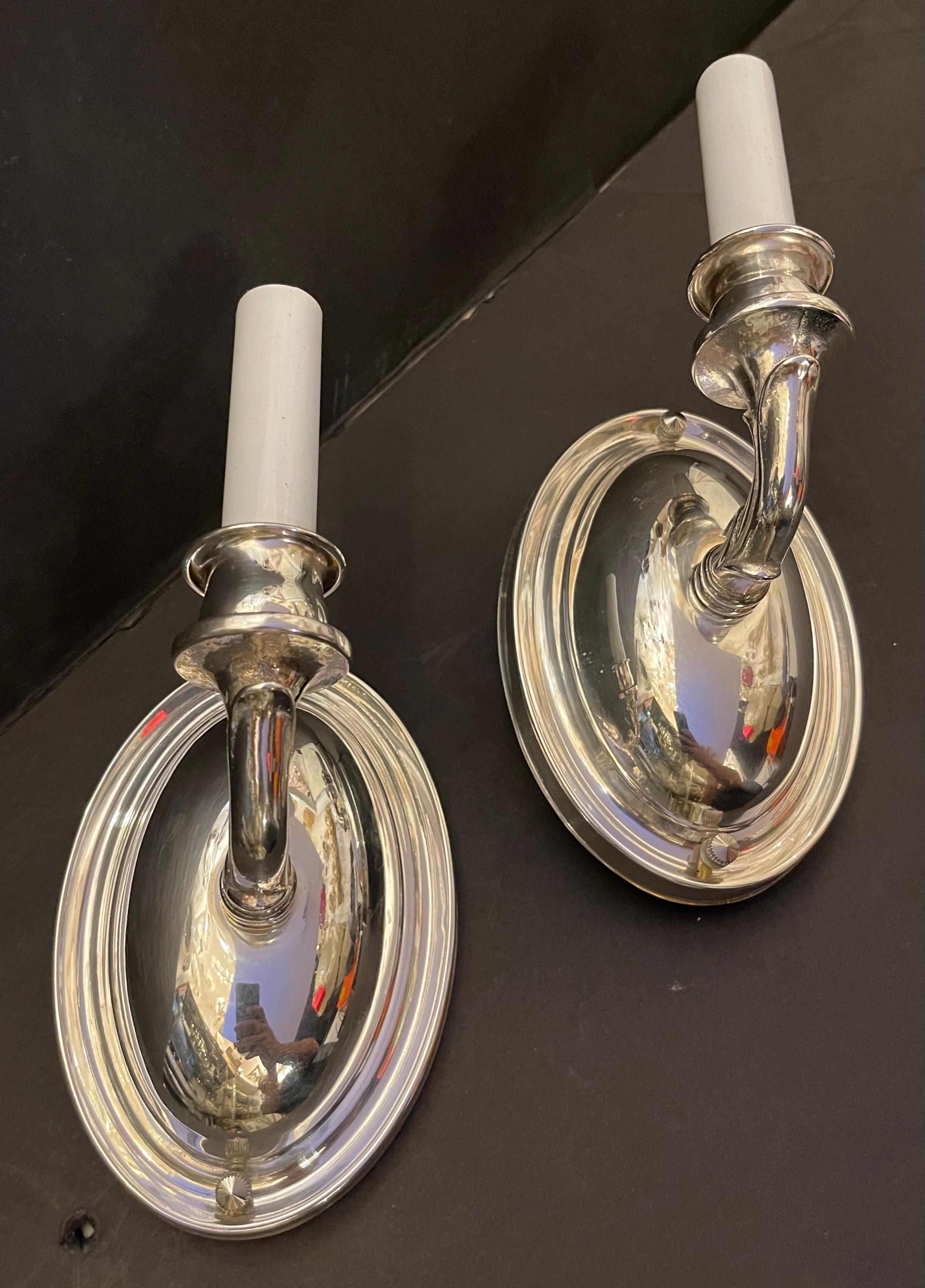 Art nouveau Merveilleux ensemble de 4 paires d'appliques Vaughan Art Nouveau à bras unique en nickel chromé en vente