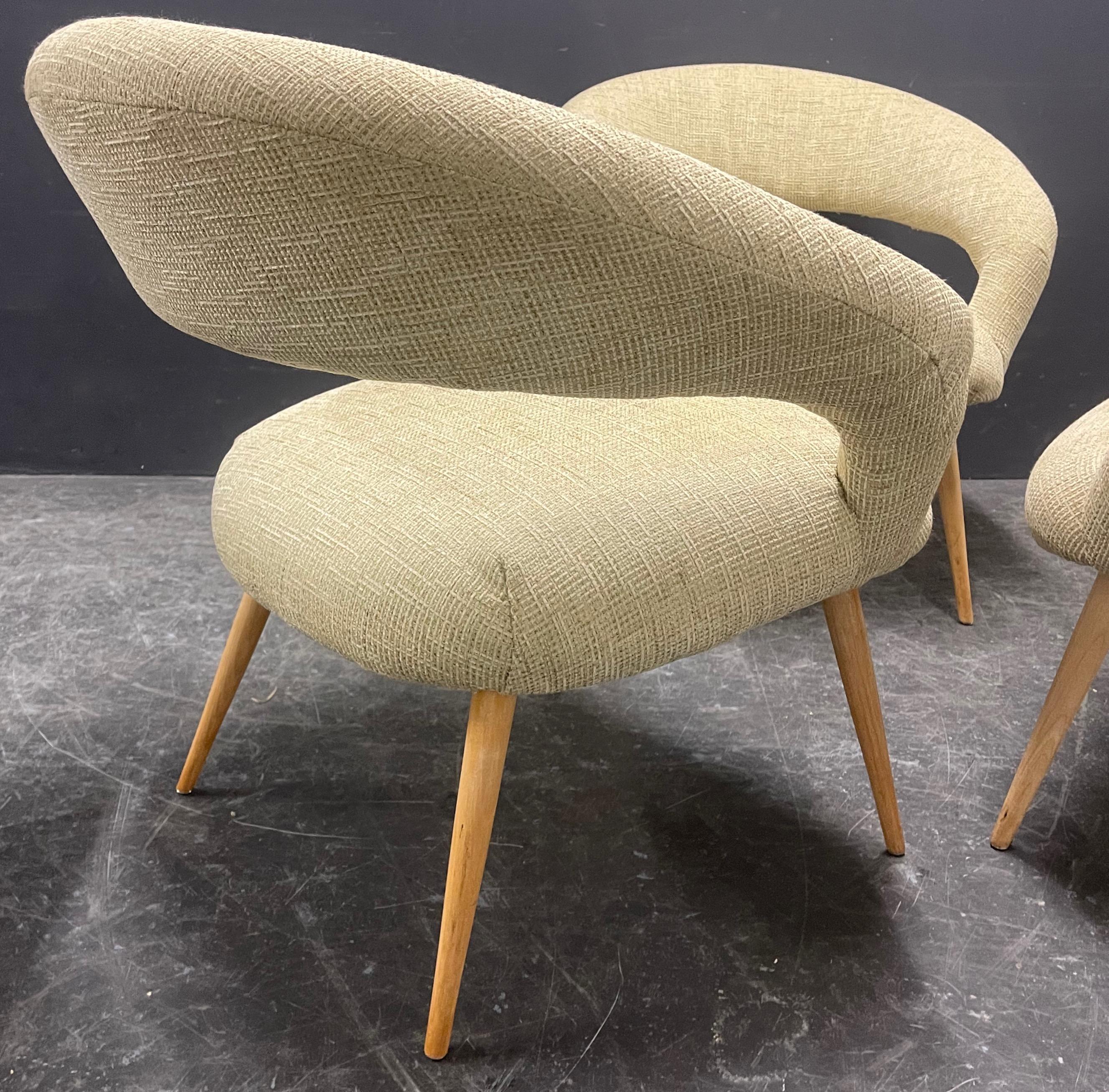 wonderful set of 3 elegant lounge chairs For Sale 2