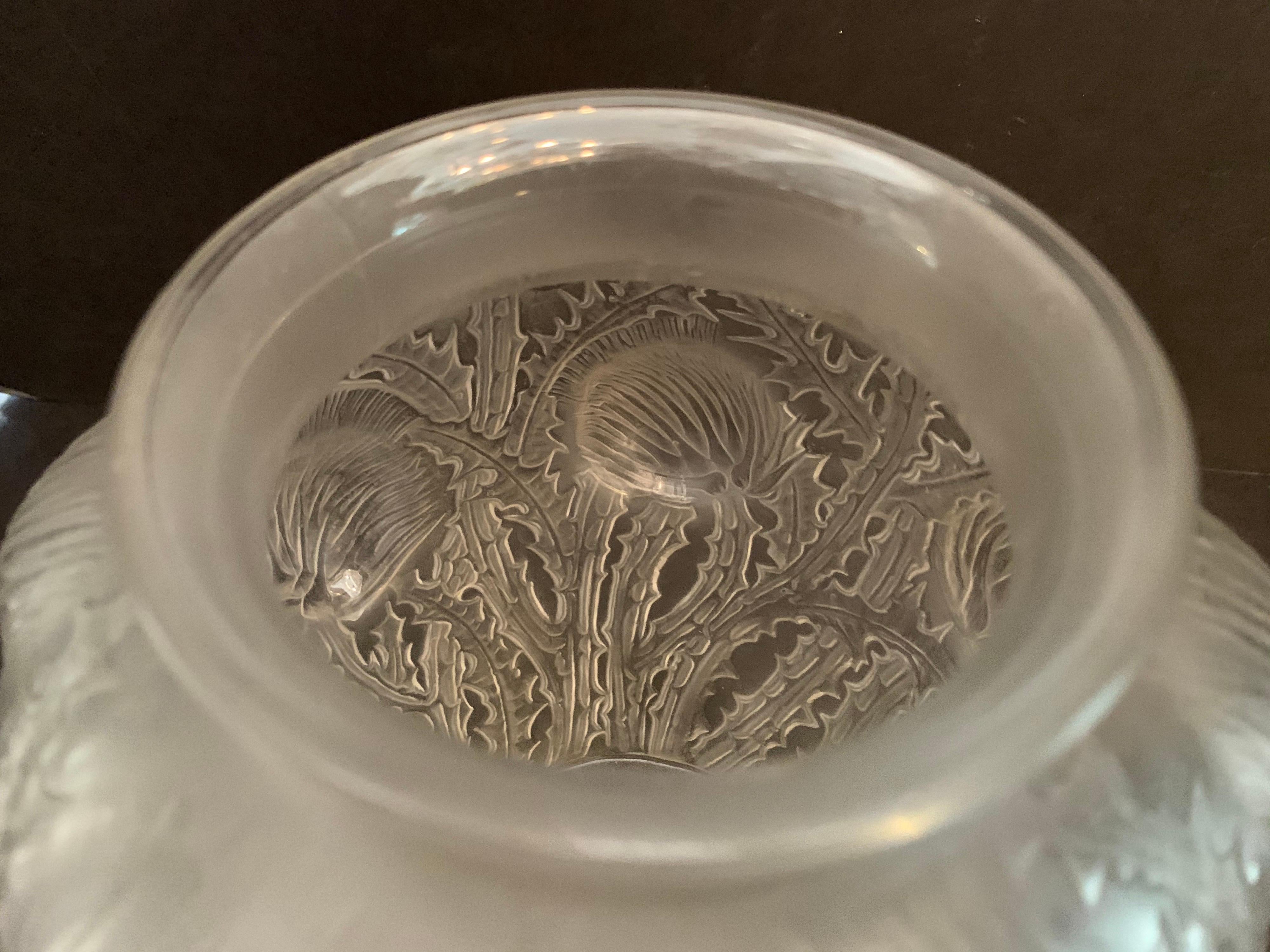 Wonderful Signed René Lalique Domremy Art Glass Flower Vase Marcilhac No. 979 In Good Condition For Sale In Roslyn, NY