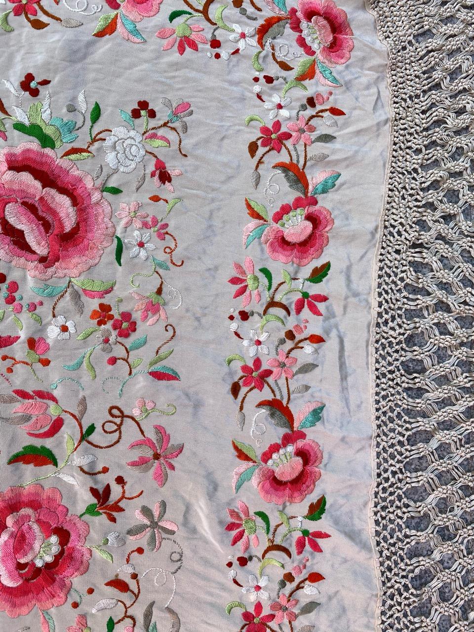 Wonderful Square Silk Manila Shawl Embroidered 1