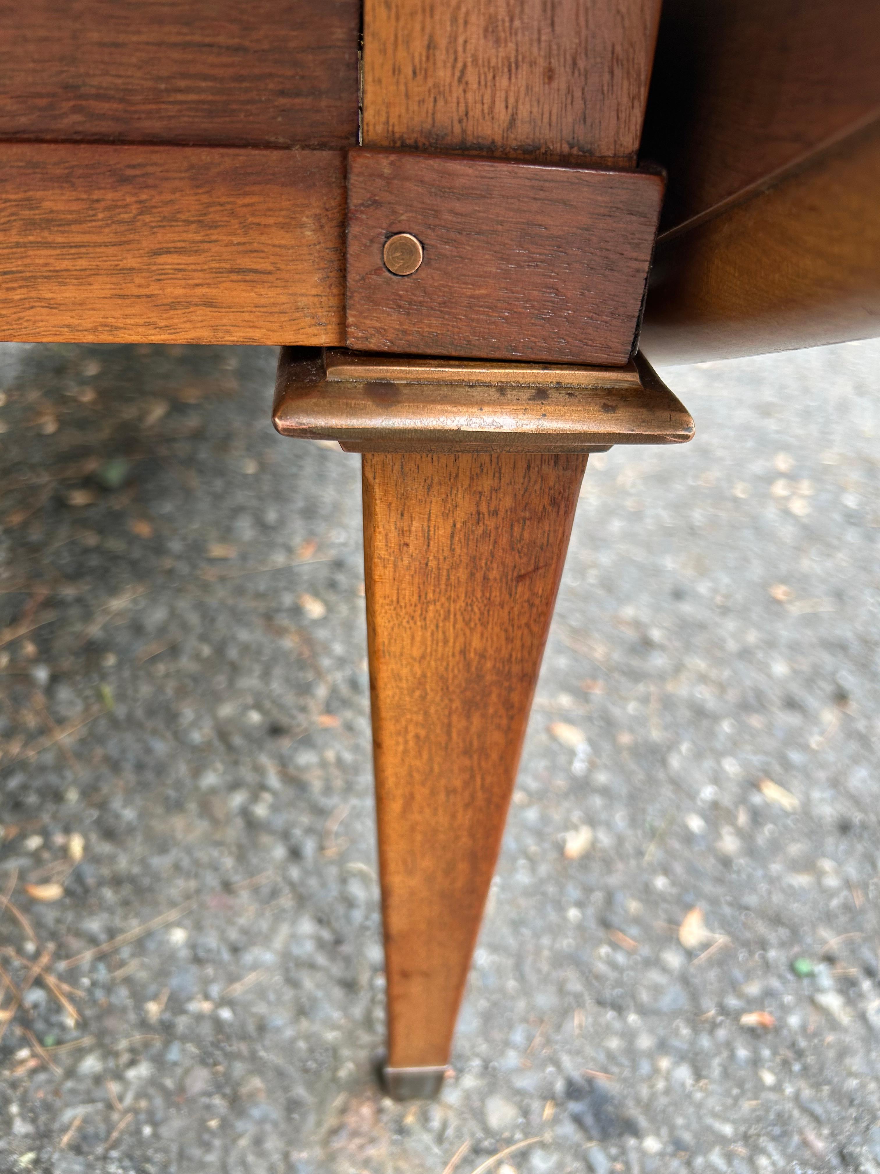 Wonderful Tomlinson Sophisticate style Flip-side Burl Coffee Table Mid-Century For Sale 3