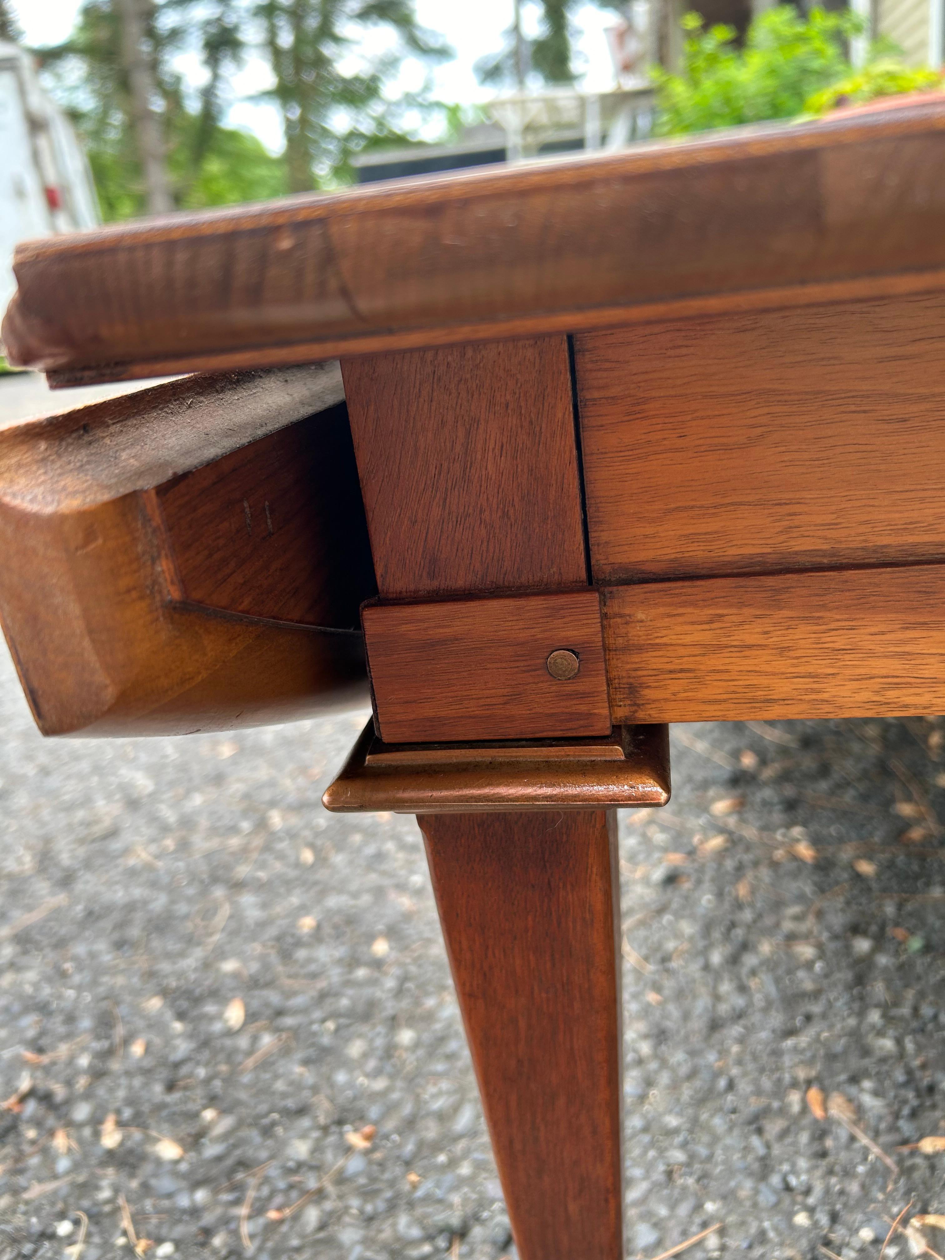 Merveilleuse table basse Tomlinson en broussin de style sophistiqué mi-siècle en vente 5