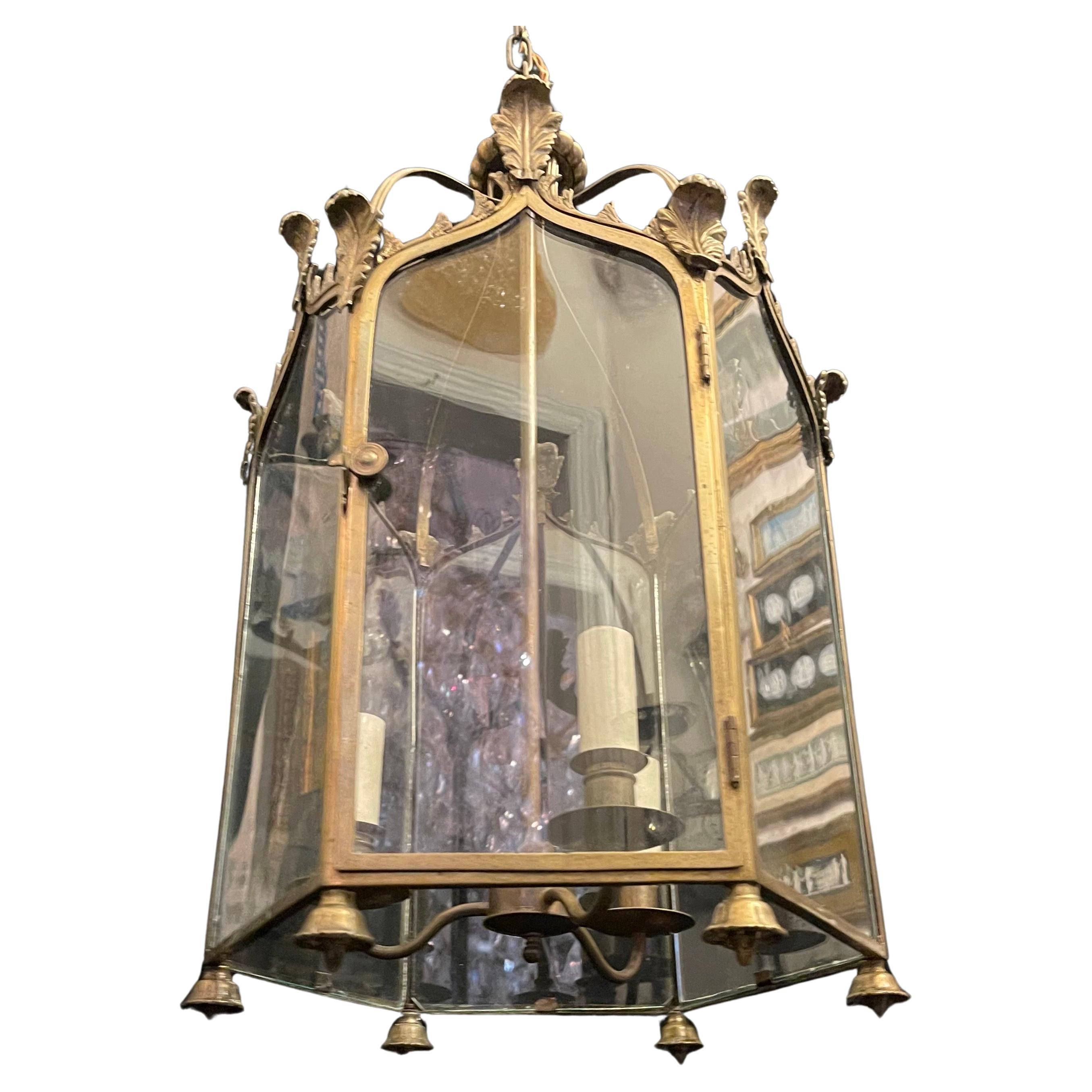 Wonderful Vaughan 3 Light Bronze Glass Regency Hall Large Lantern Light Fixture In Good Condition For Sale In Roslyn, NY