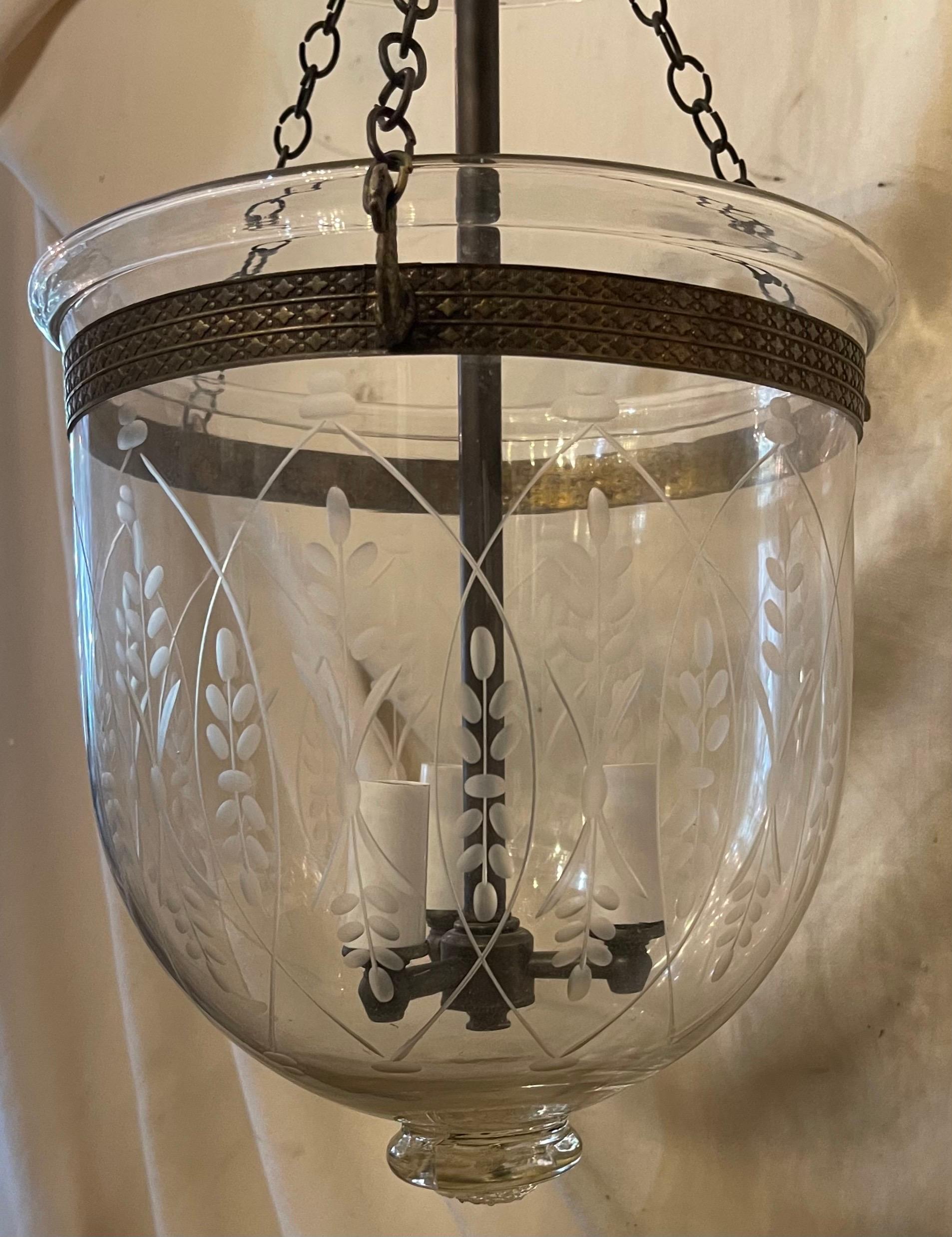 Regency Merveilleuse lanterne à 3 lumières The Bell Jar en verre filigrané et gravé de Vaughan Brass en vente