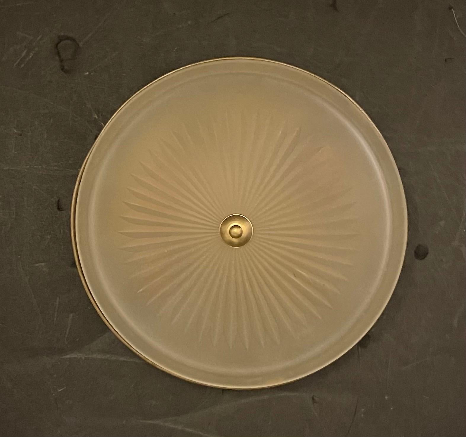 Wunderschöne Vaughan-Deckenleuchten aus geätztem Messing mit Sternätzglas, Einbaubeleuchtung, 5 Deckenleuchten (Regency) im Angebot