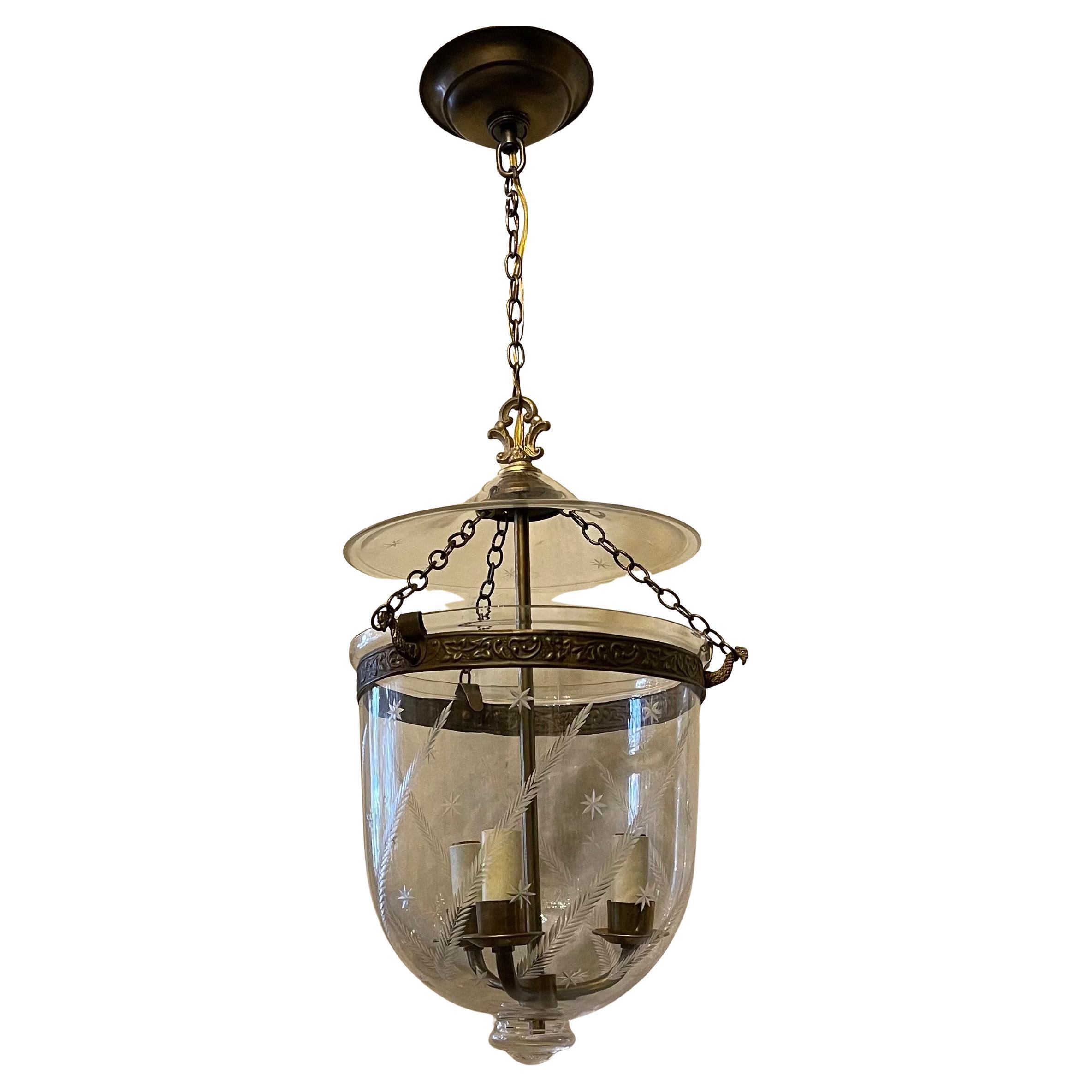 Meravigliosa lanterna a 3 luci Vaughan Bronze Glass Star Wheat Bell Jar in vendita