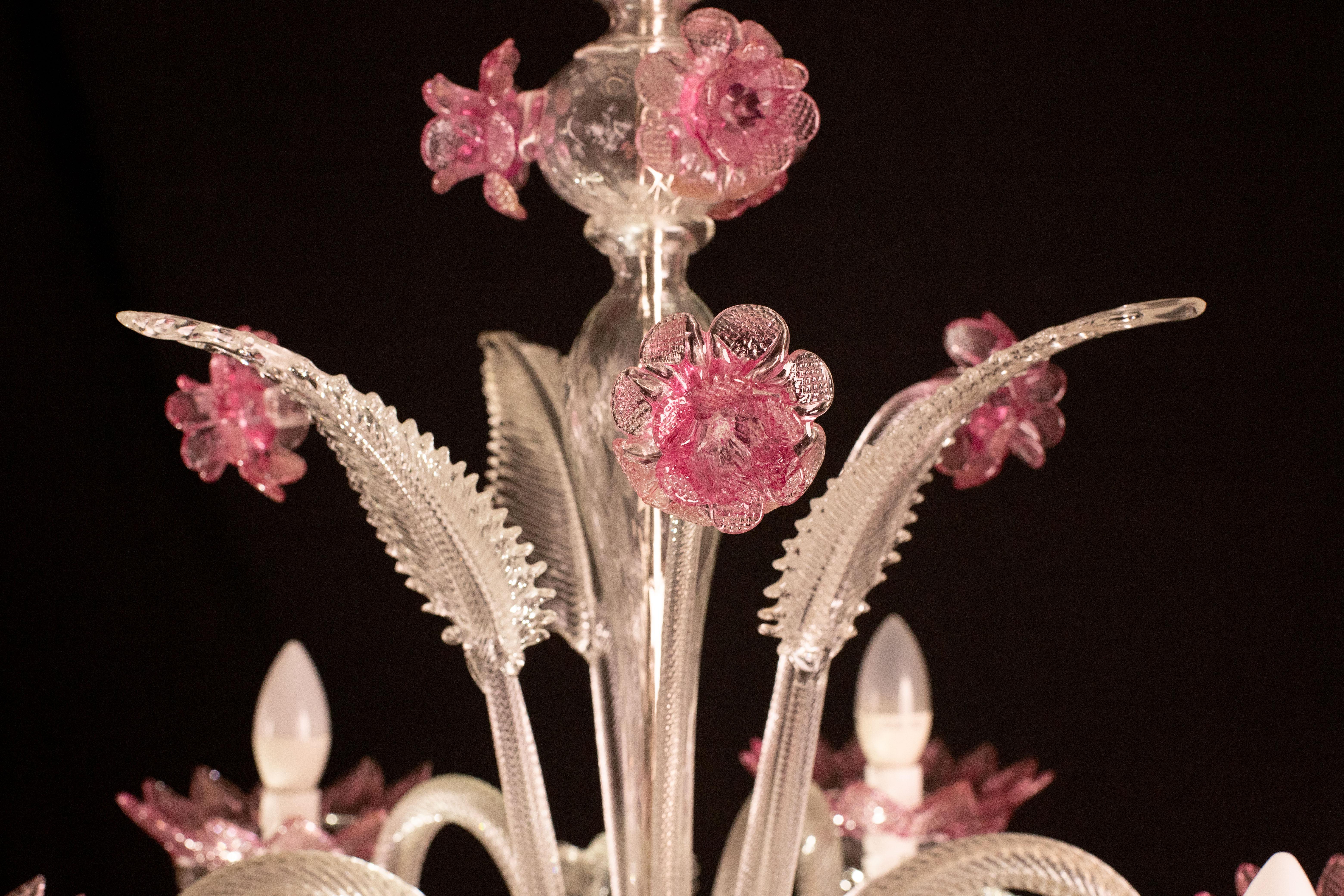 Wunderschöner venezianischer Kronleuchter, rosa Murano Glas im Angebot 7