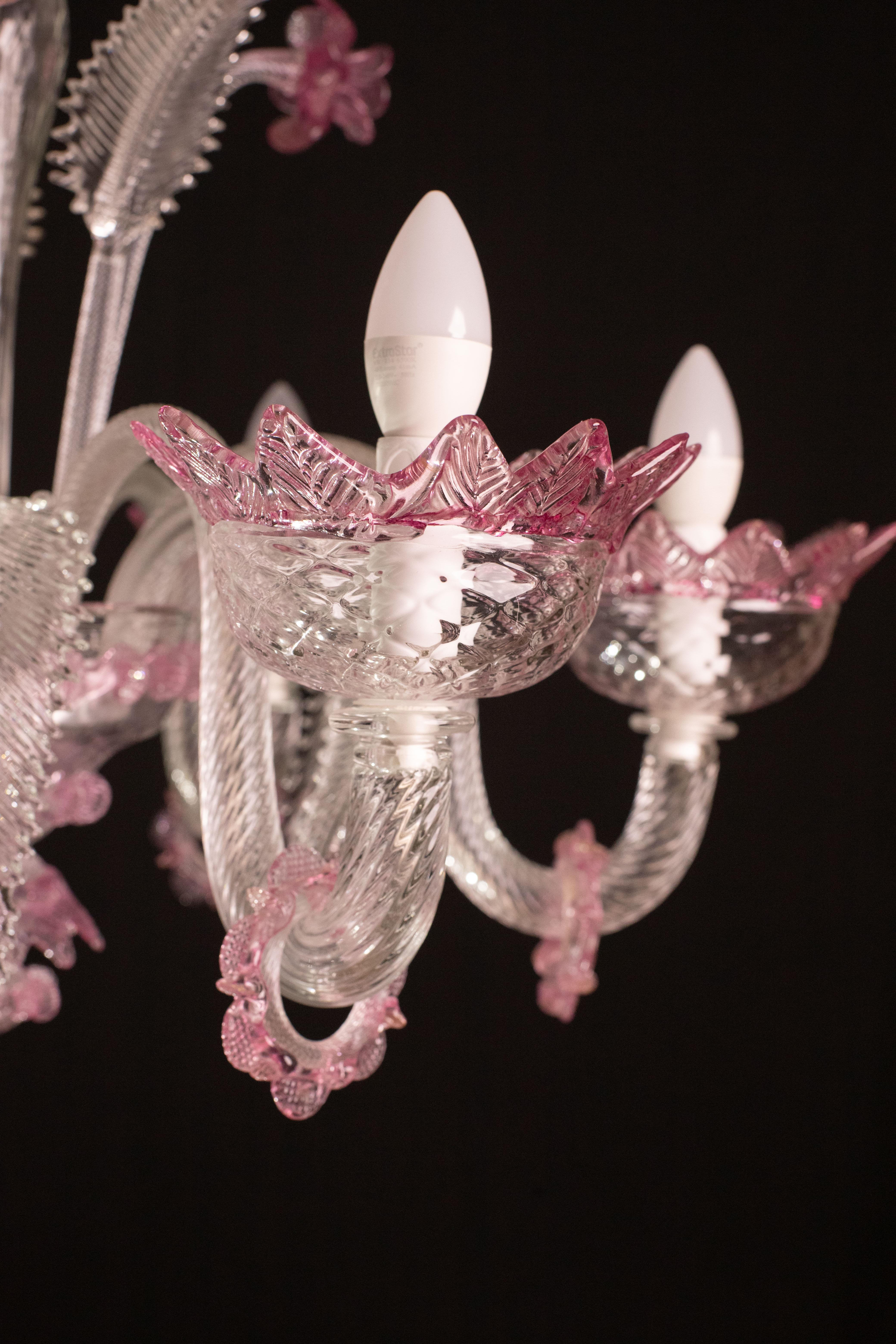 Wunderschöner venezianischer Kronleuchter, rosa Murano Glas im Angebot 9