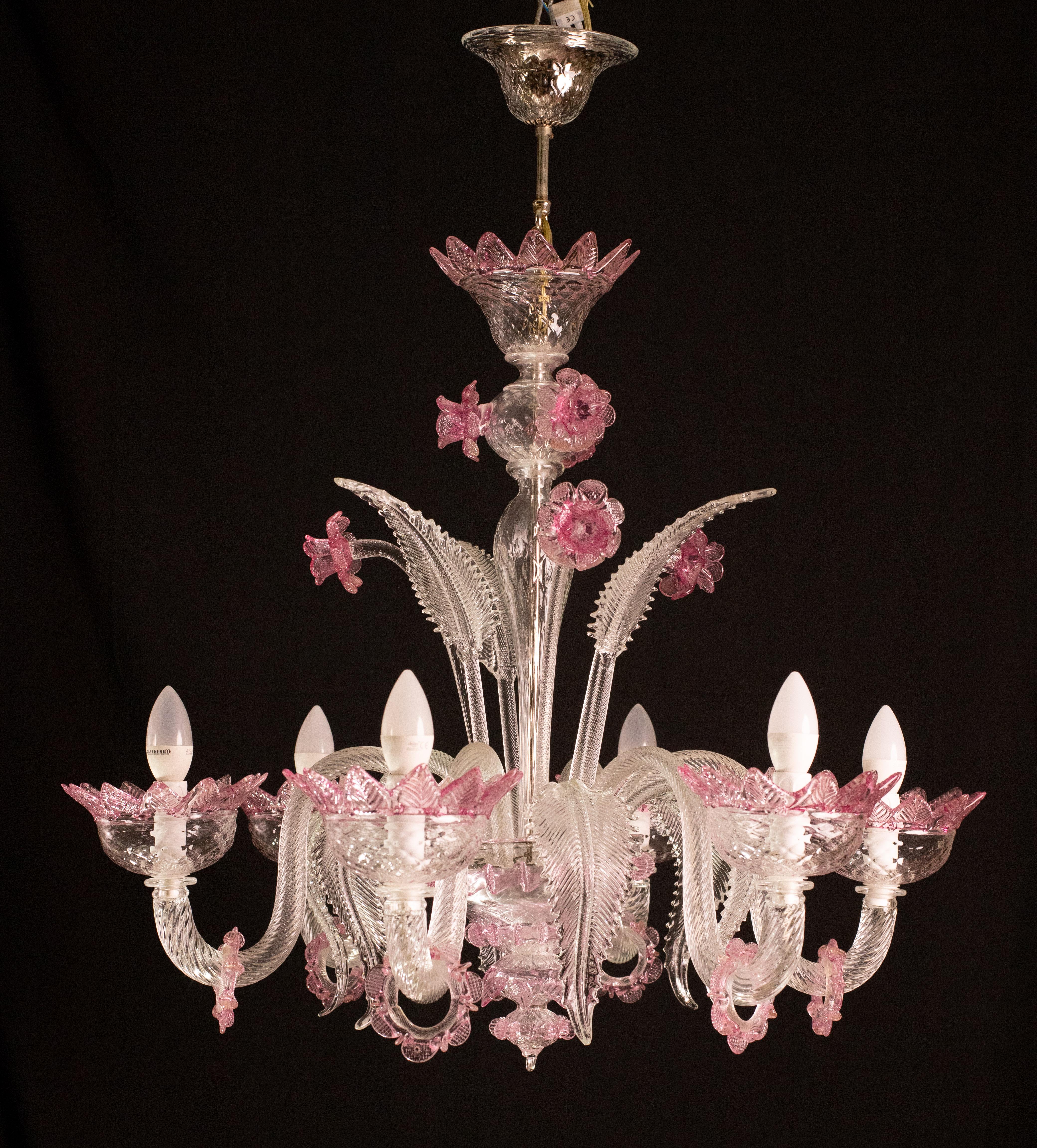Wunderschöner venezianischer Kronleuchter, rosa Murano Glas im Angebot 4