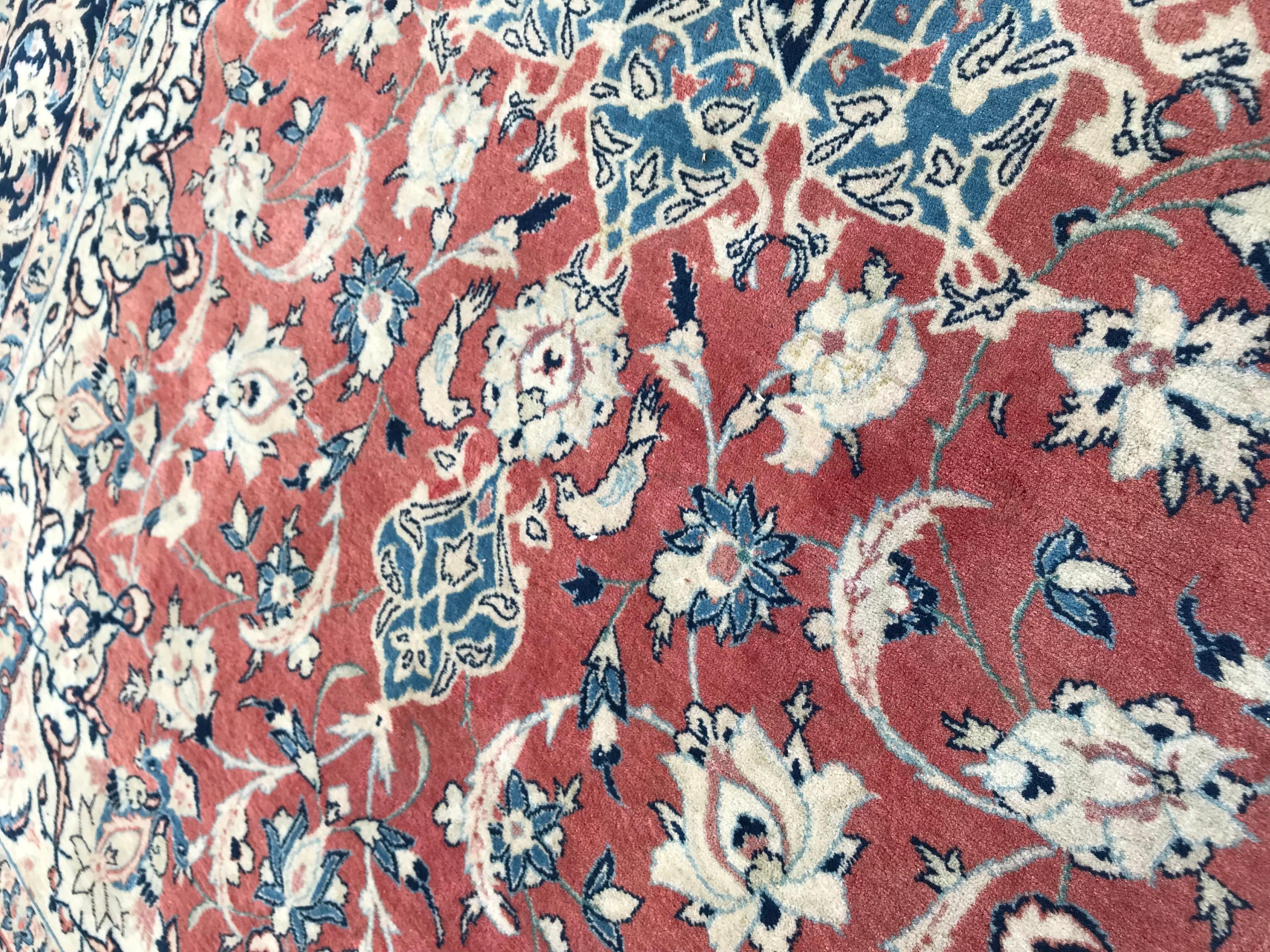 Bobyrug's Wonderful Very Fine Hand Knotted Isfahan Rug im Angebot 2