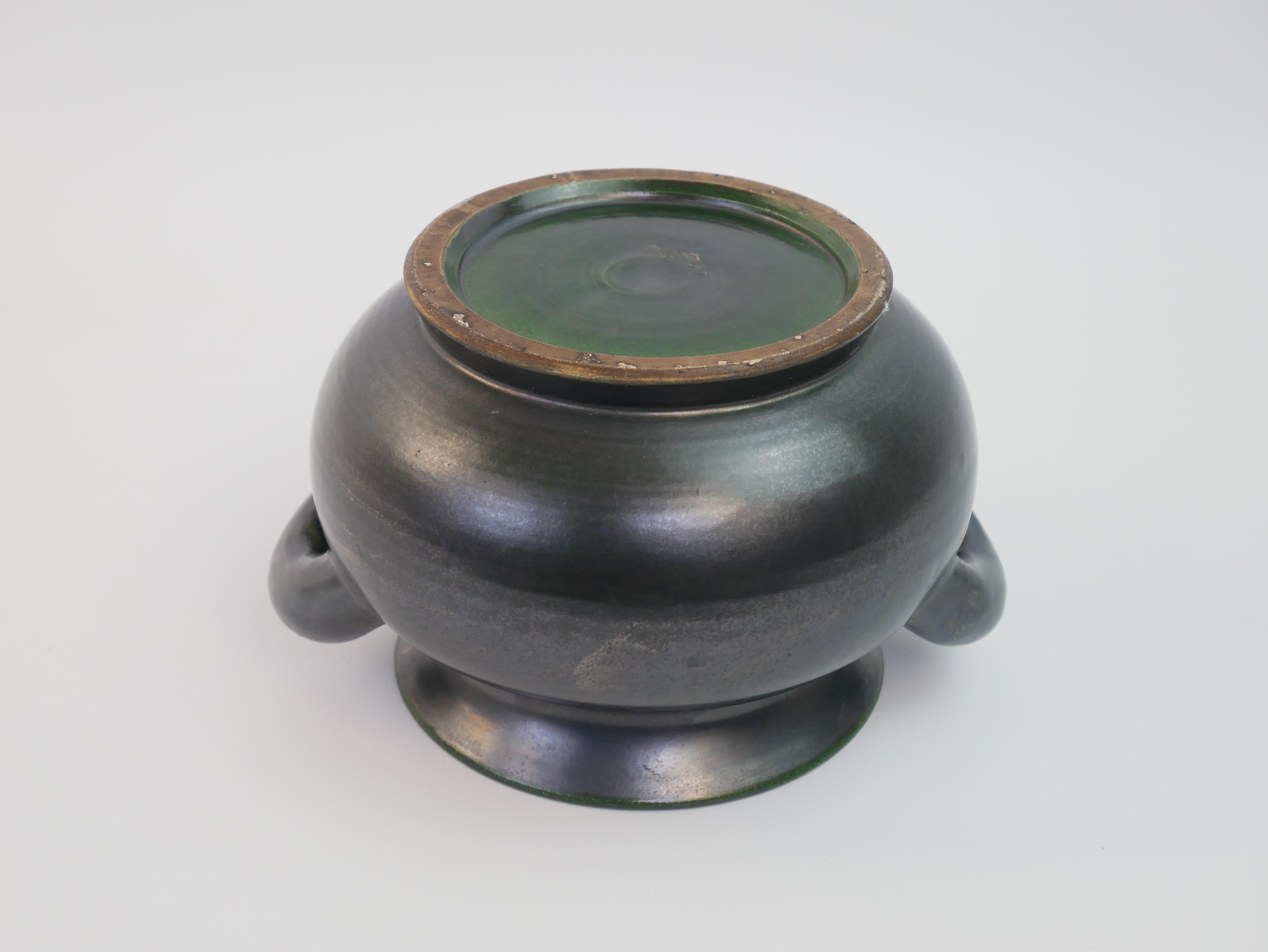 Wonderful Vide Poche attributed at Suzanne Ramié for Madoura Vallauris For Sale 11