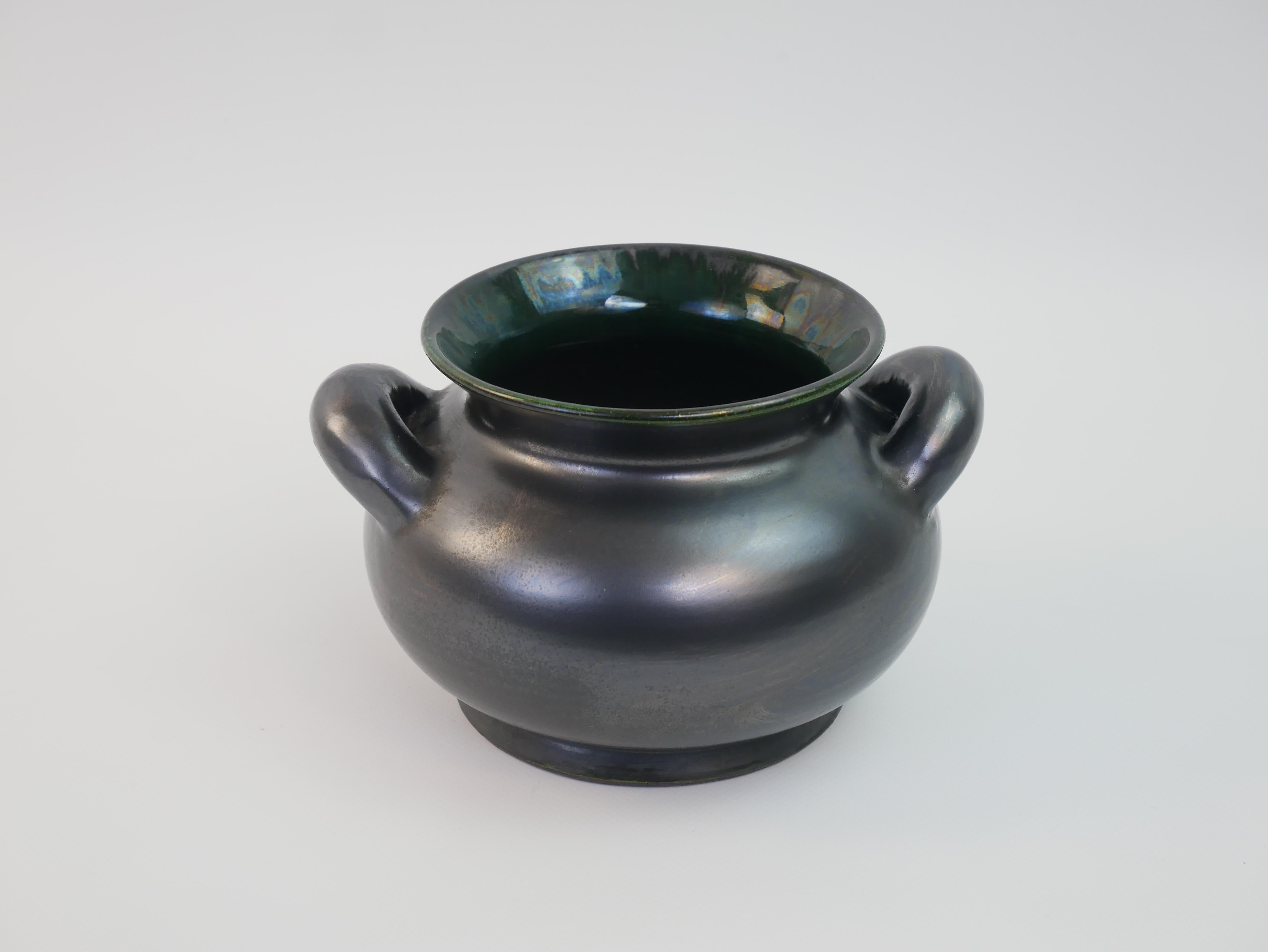 Wonderful Vide Poche attributed at Suzanne Ramié for Madoura Vallauris In Excellent Condition For Sale In NICE, FR