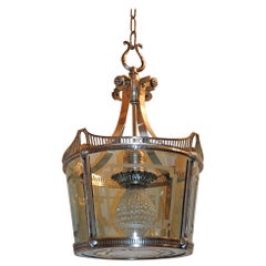 Merveilleuse lanterne vintage Caldwell Art Déco en verre gravé et bronze argenté