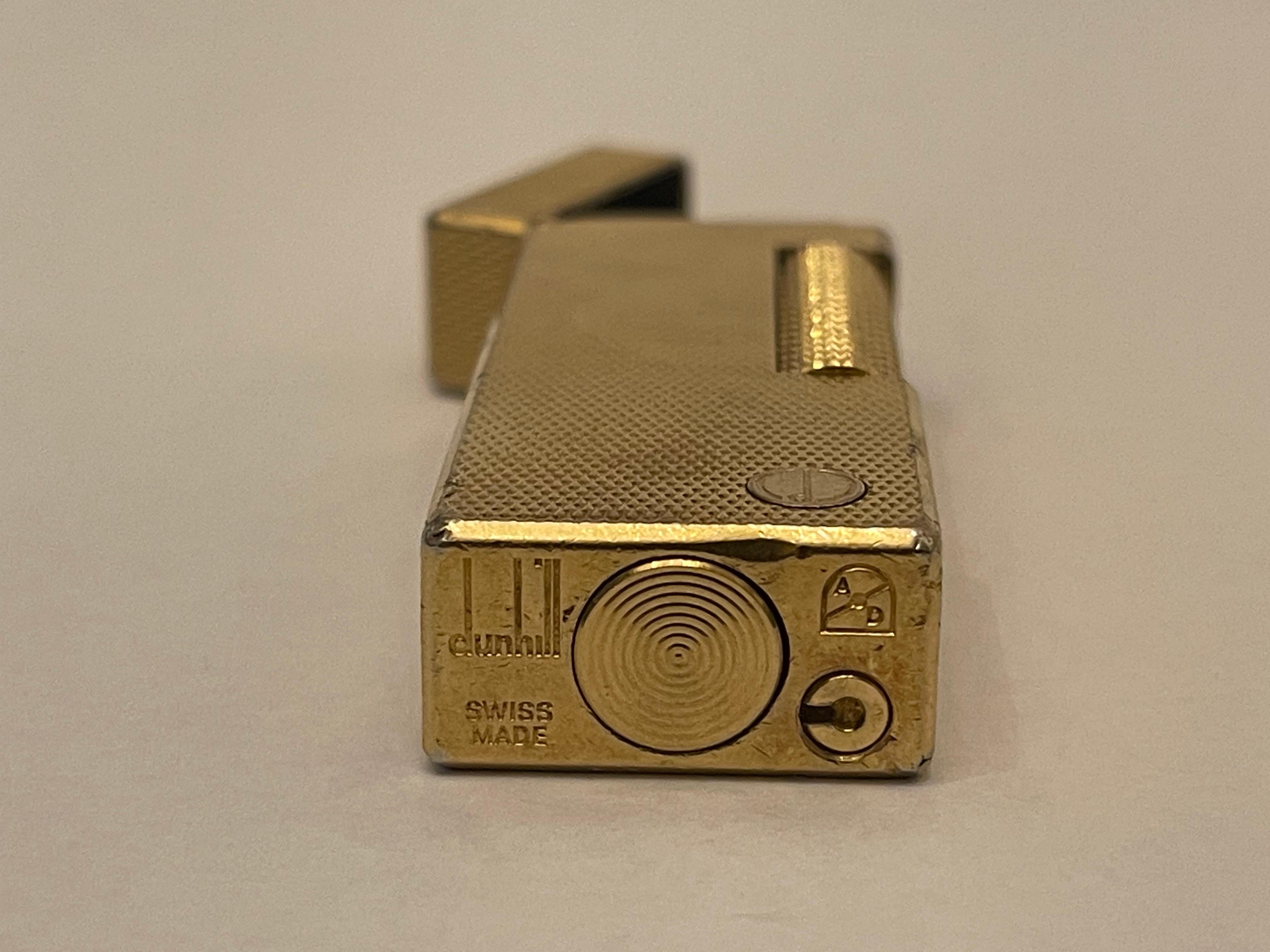 Wonderful Vintage DUNHILL Rollagas Lighter Diamond-Cut Gold Plated 4