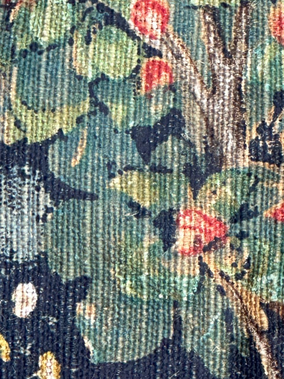 Wunderschöner französischer handbedruckter Vintage-Wandteppich im Aubusson-Stil mit Lesezeichen im Angebot 4