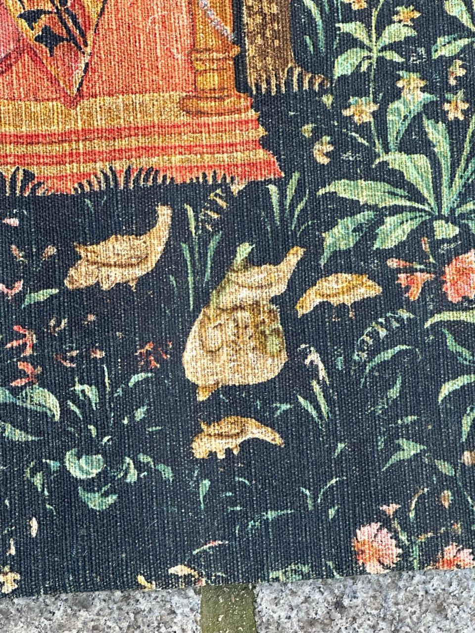 Wunderschöner französischer handbedruckter Vintage-Wandteppich im Aubusson-Stil mit Lesezeichen im Angebot 8