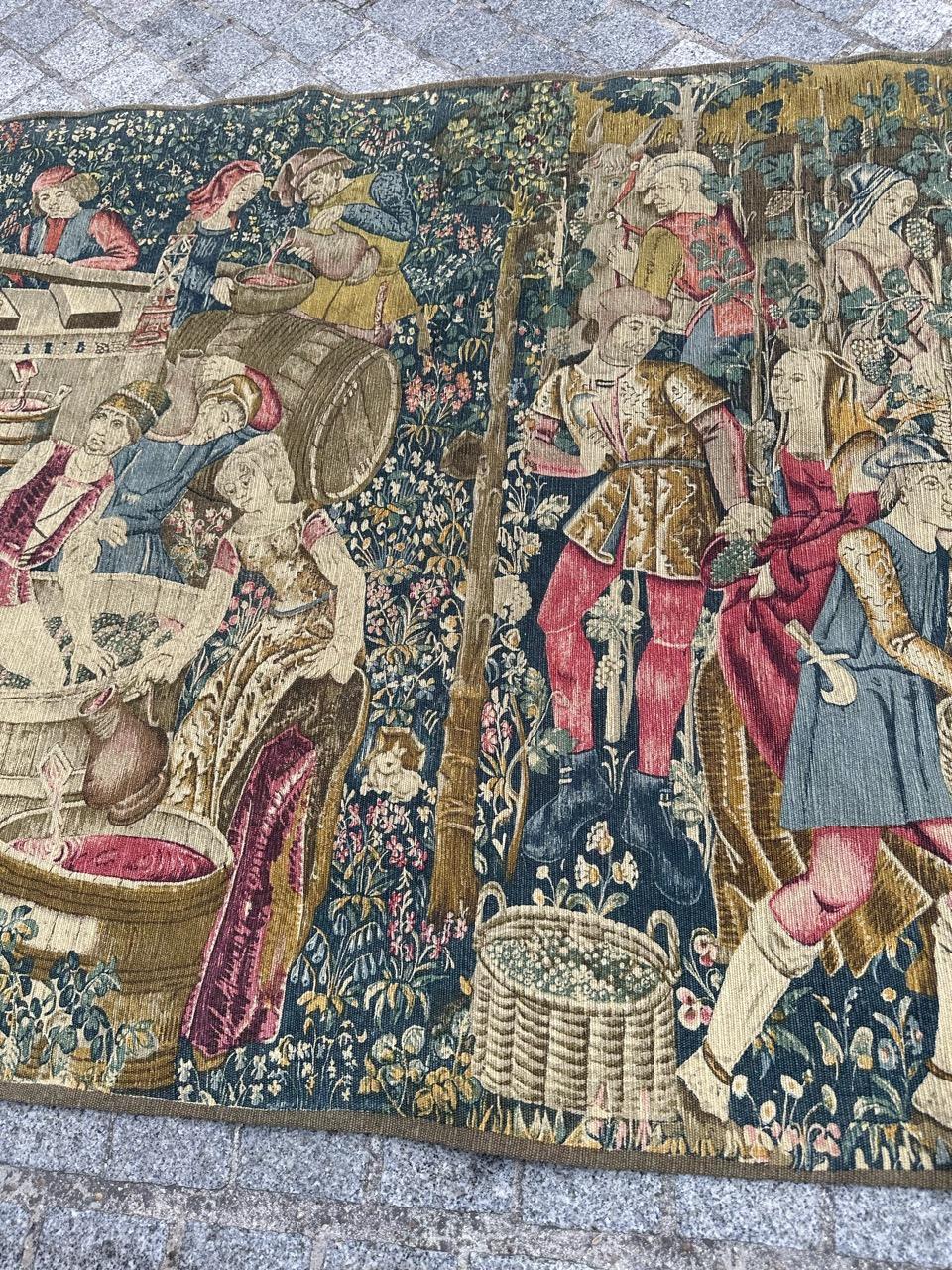 Bobyrug’s Wonderful Vintage French Hand Printed Tapestry Vendanges Design For Sale 6