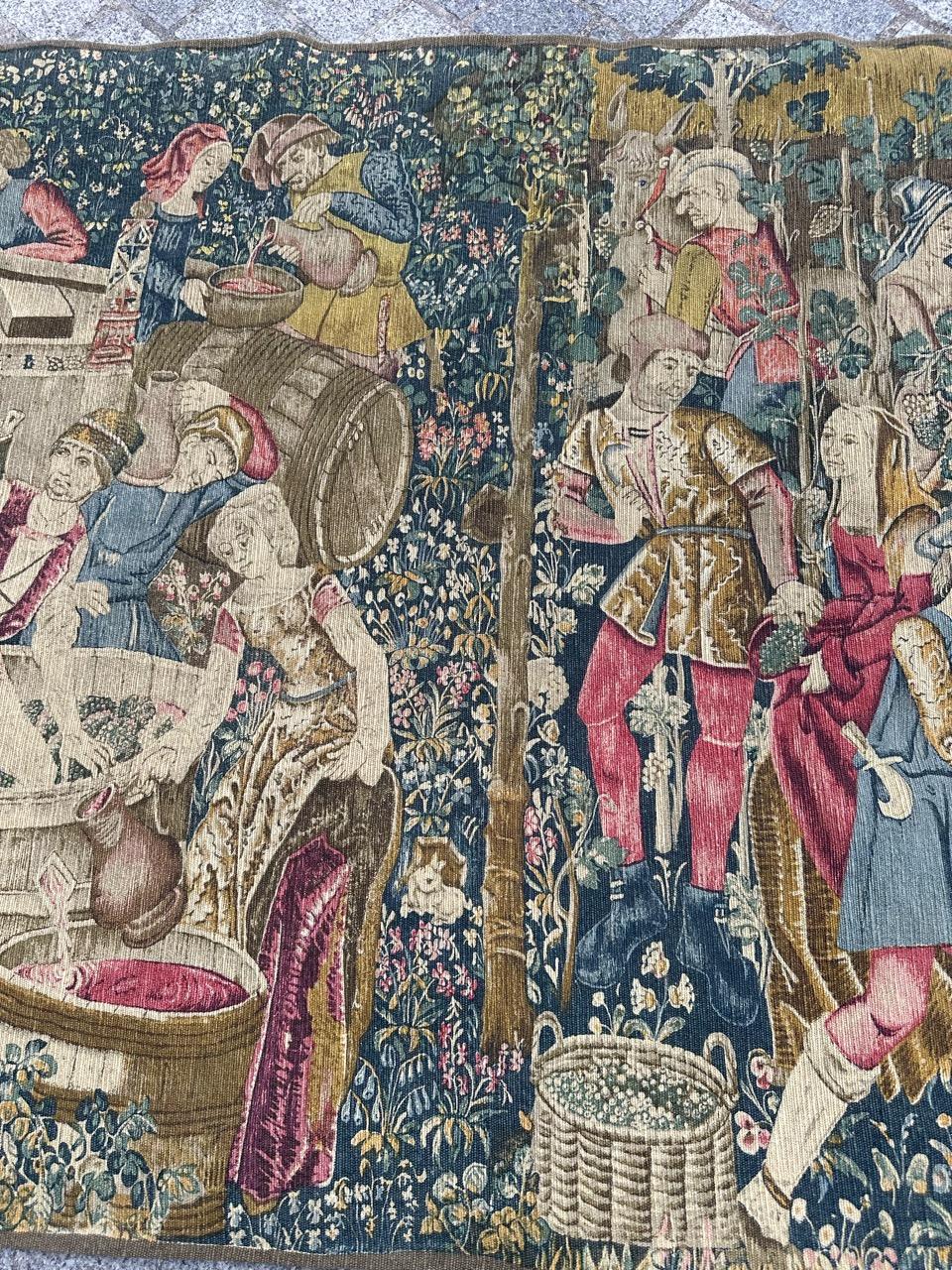 Bobyrug’s Wonderful Vintage French Hand Printed Tapestry Vendanges Design For Sale 8