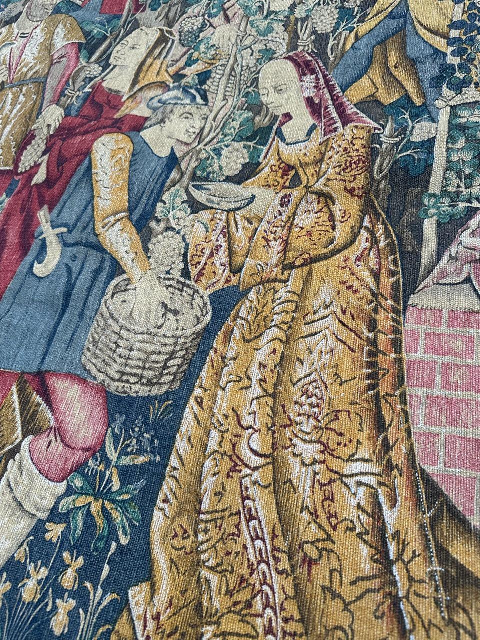 Merveilleuse tapisserie sérigraphiée française d'époque médiévale 