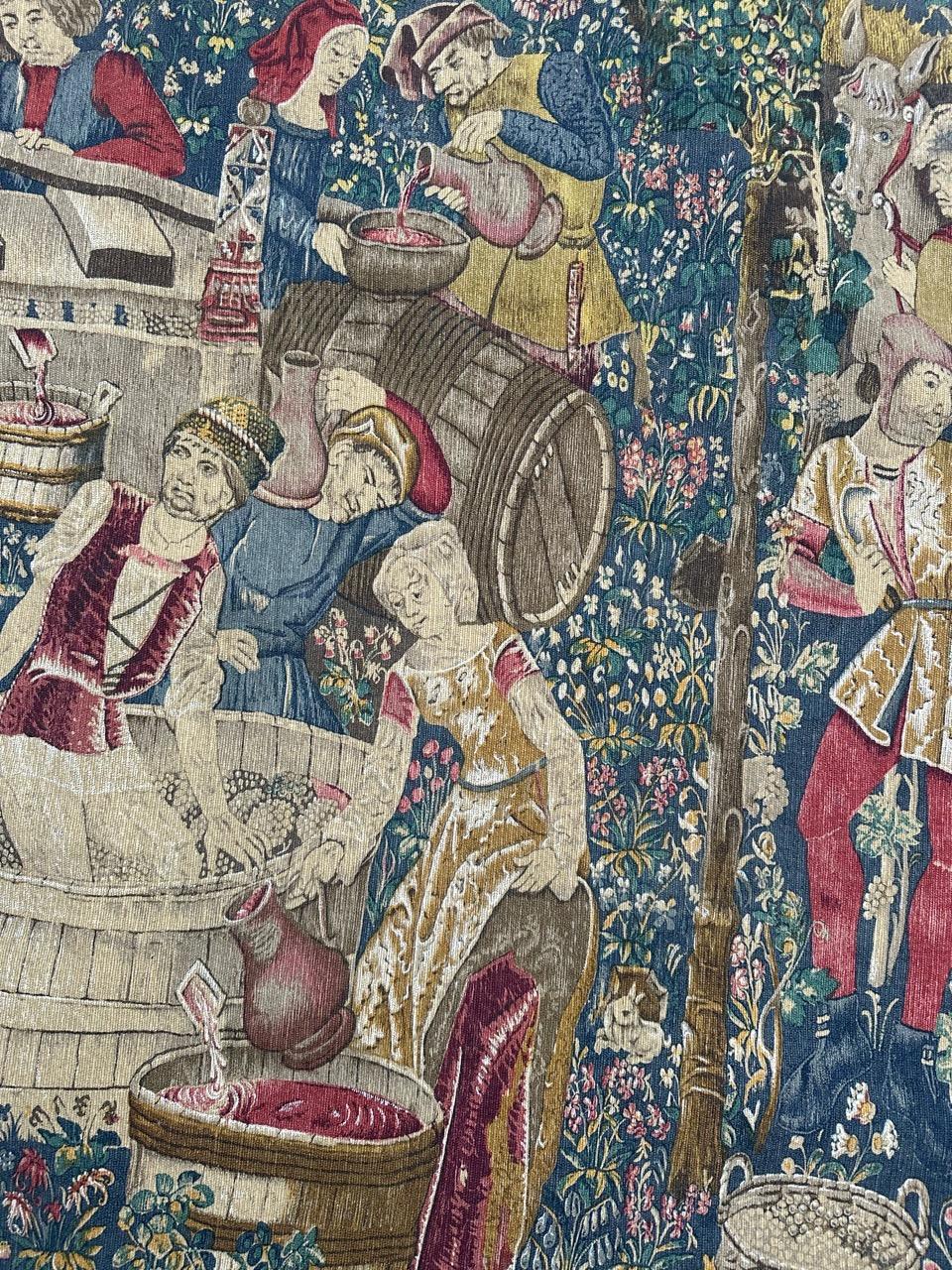 Français Merveilleuse tapisserie sérigraphiée française d'époque médiévale 