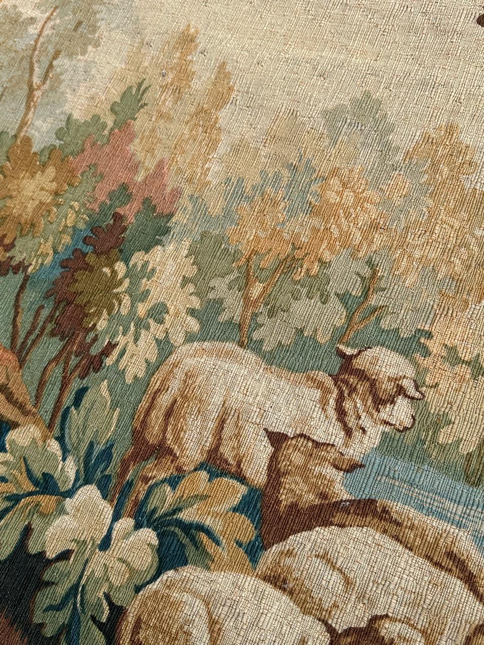 Wunderschöner französischer Siebdruck-Wandteppich im Vintage-Stil von Hand.  