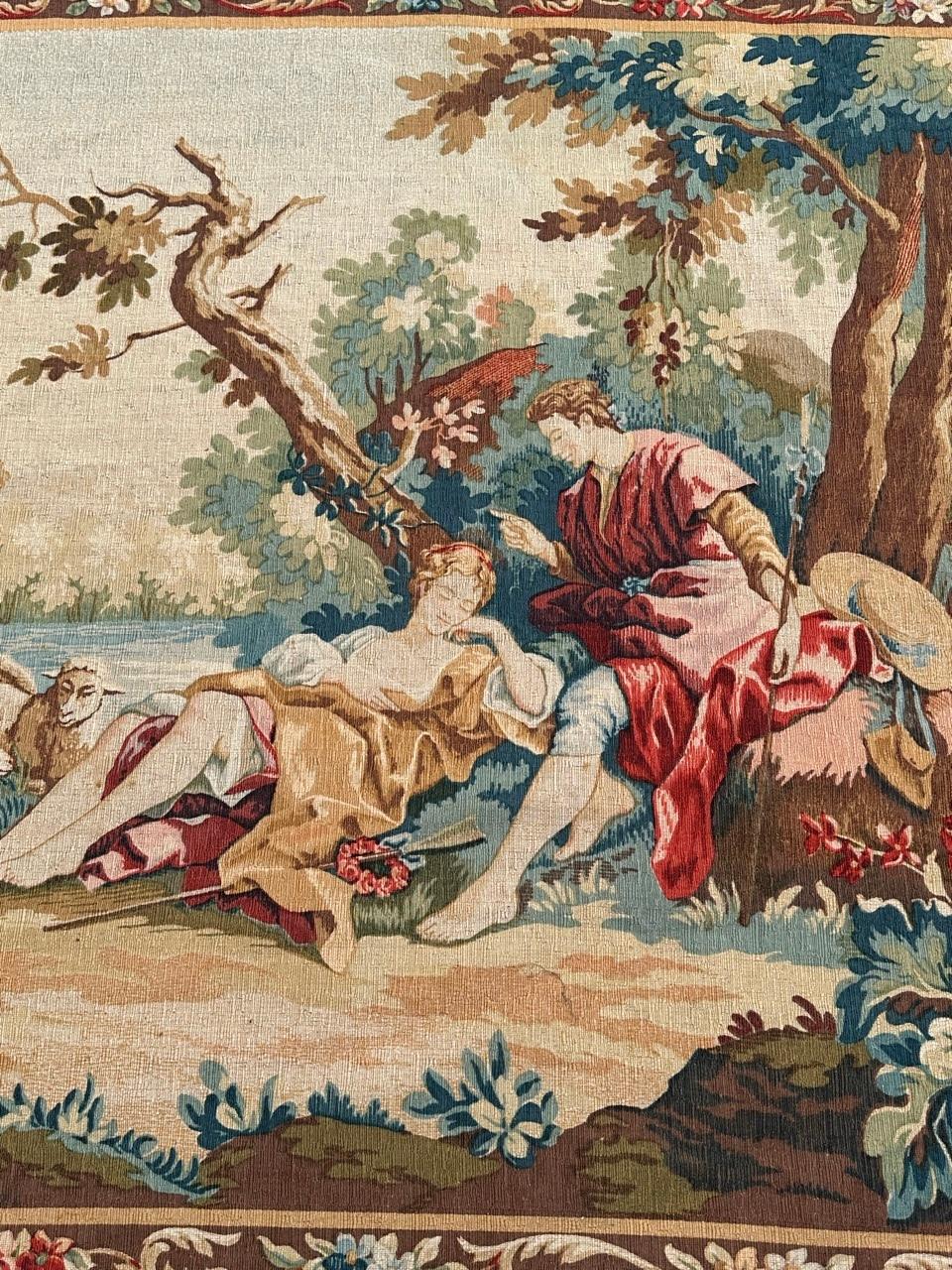 Wunderschöner französischer Siebdruck-Wandteppich im Vintage-Stil von Hand.  