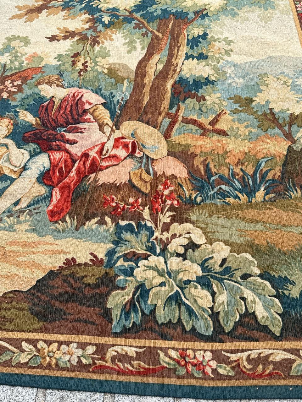 Wunderschöner französischer Siebdruck-Wandteppich im Vintage-Stil von Hand.  