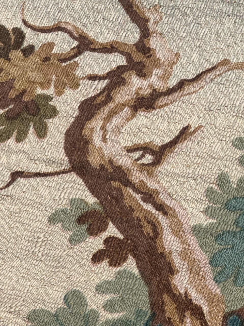 Wunderschöner französischer Siebdruck-Wandteppich im Vintage-Stil von Hand.  