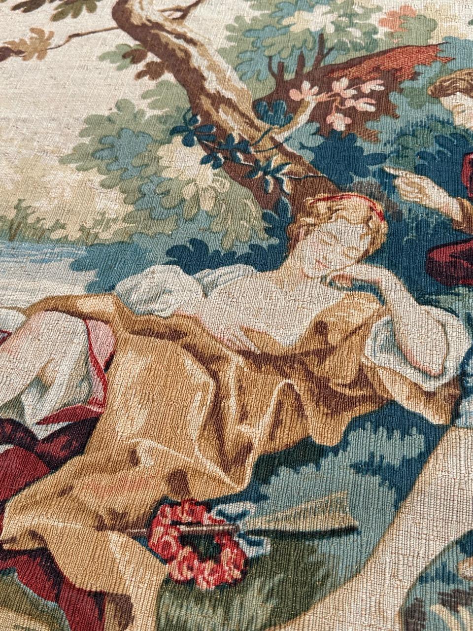 Wunderschöner französischer Siebdruck-Wandteppich im Vintage-Stil von Hand.  
