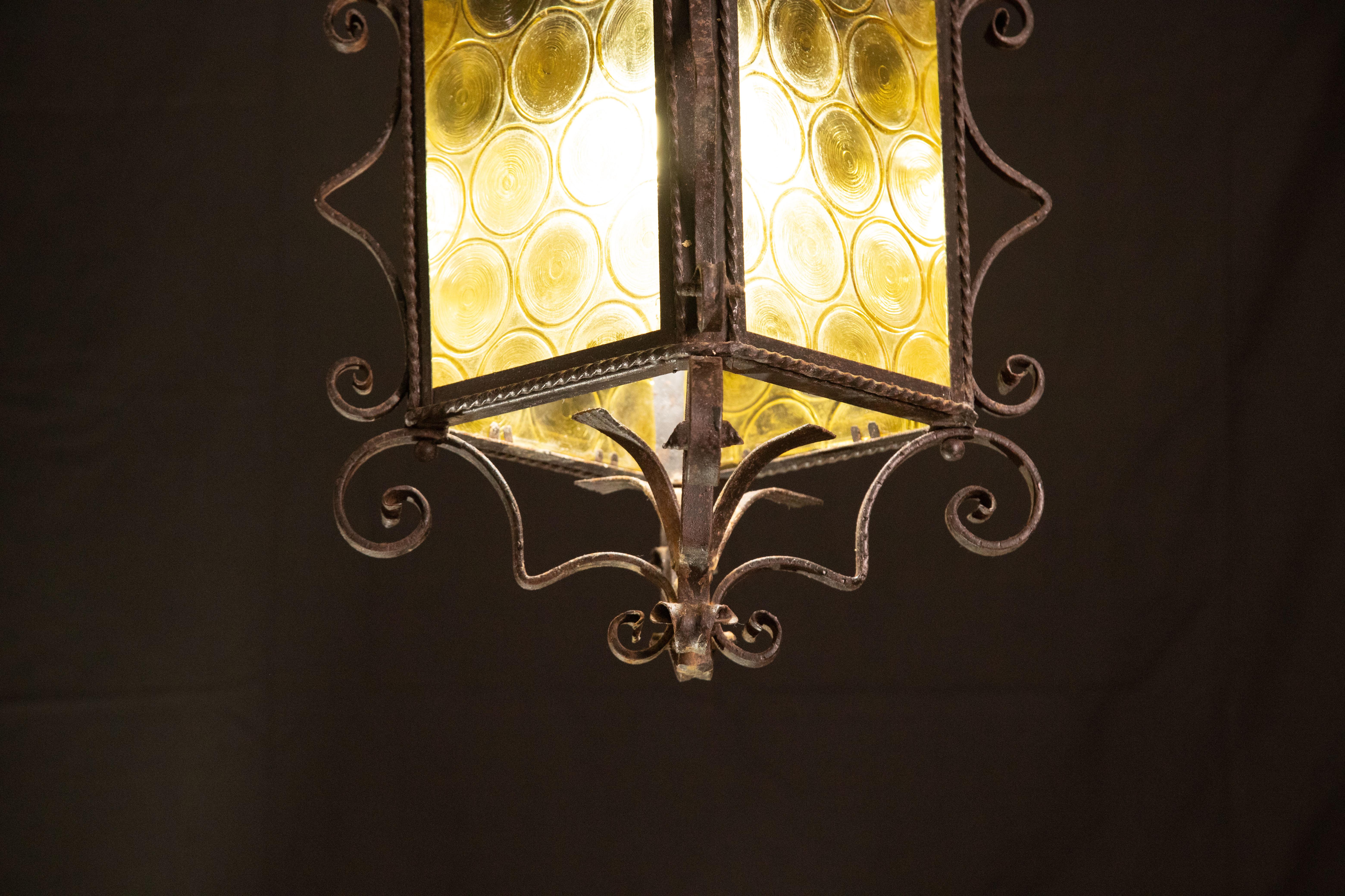 Wonderful Vintage Italian Iron and Glass Lantern, 1960s In Good Condition For Sale In Roma, IT