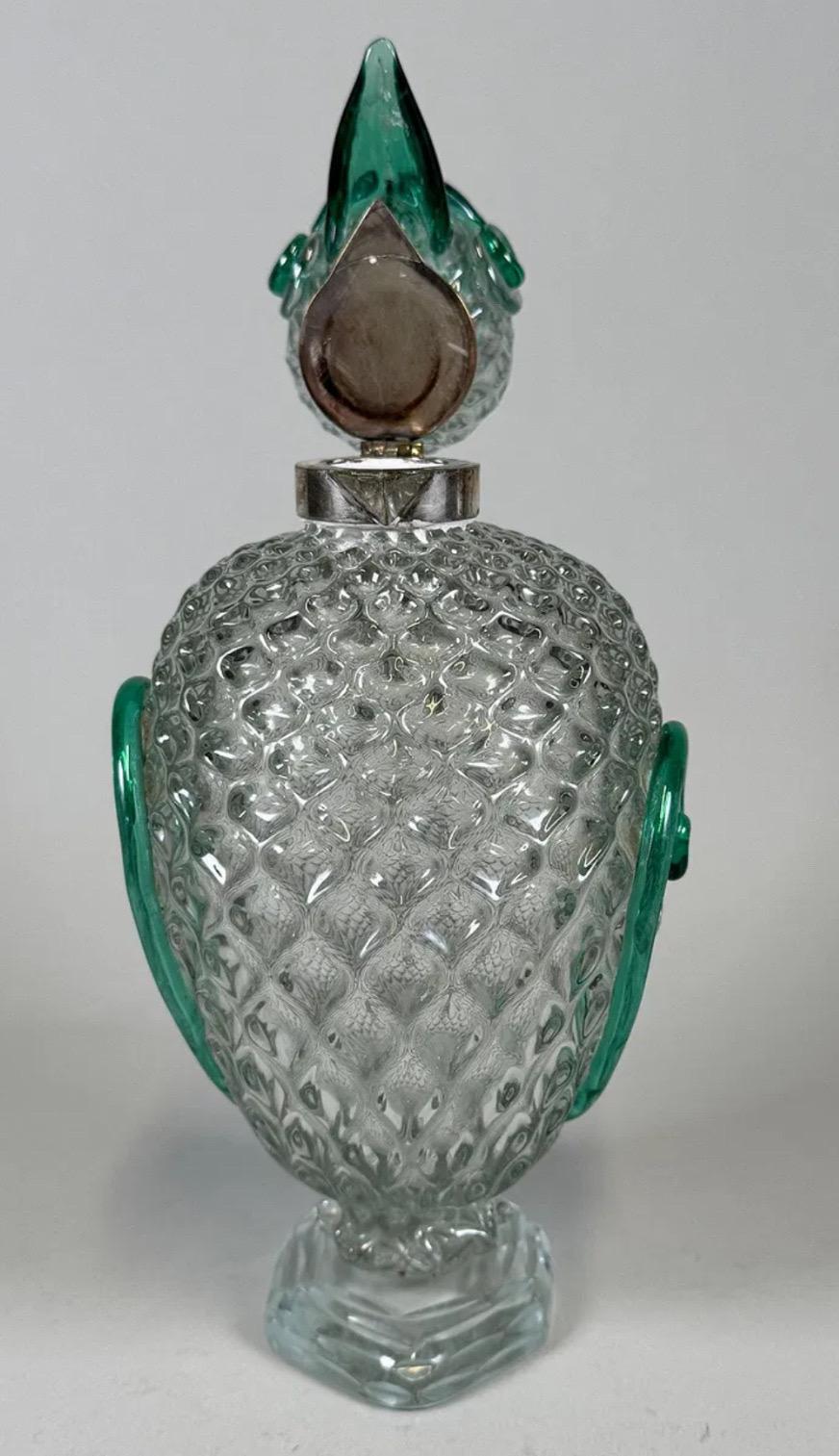 Wonderful Vintage Murano Art Glass Figure Duck Decanter Manner Archimede Seguso In Good Condition For Sale In Roslyn, NY