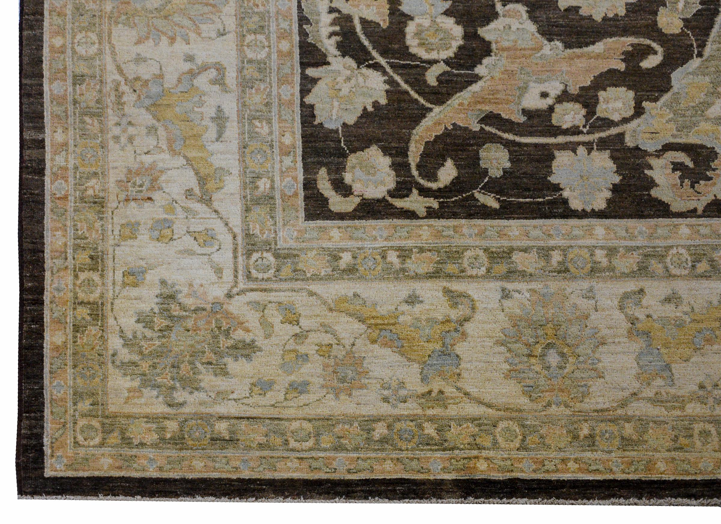 Merveilleux tapis pakistanais vintage Bon état - En vente à Chicago, IL