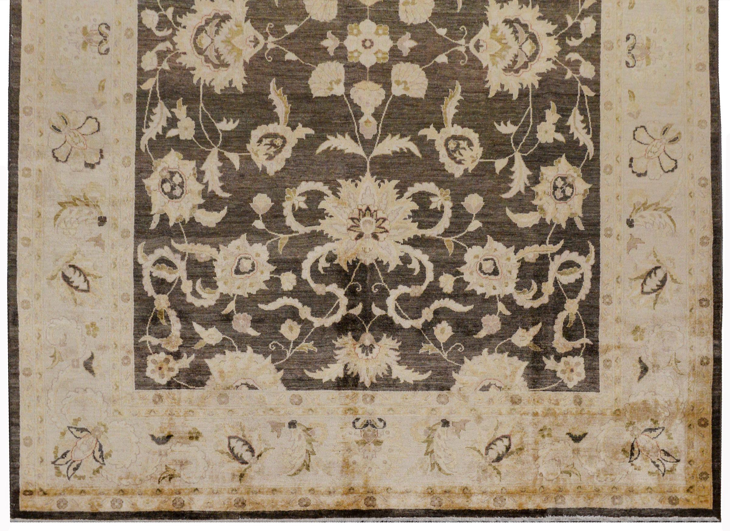 Wunderschöner Vintage-Peshawar-Teppich (Pflanzlich gefärbt) im Angebot